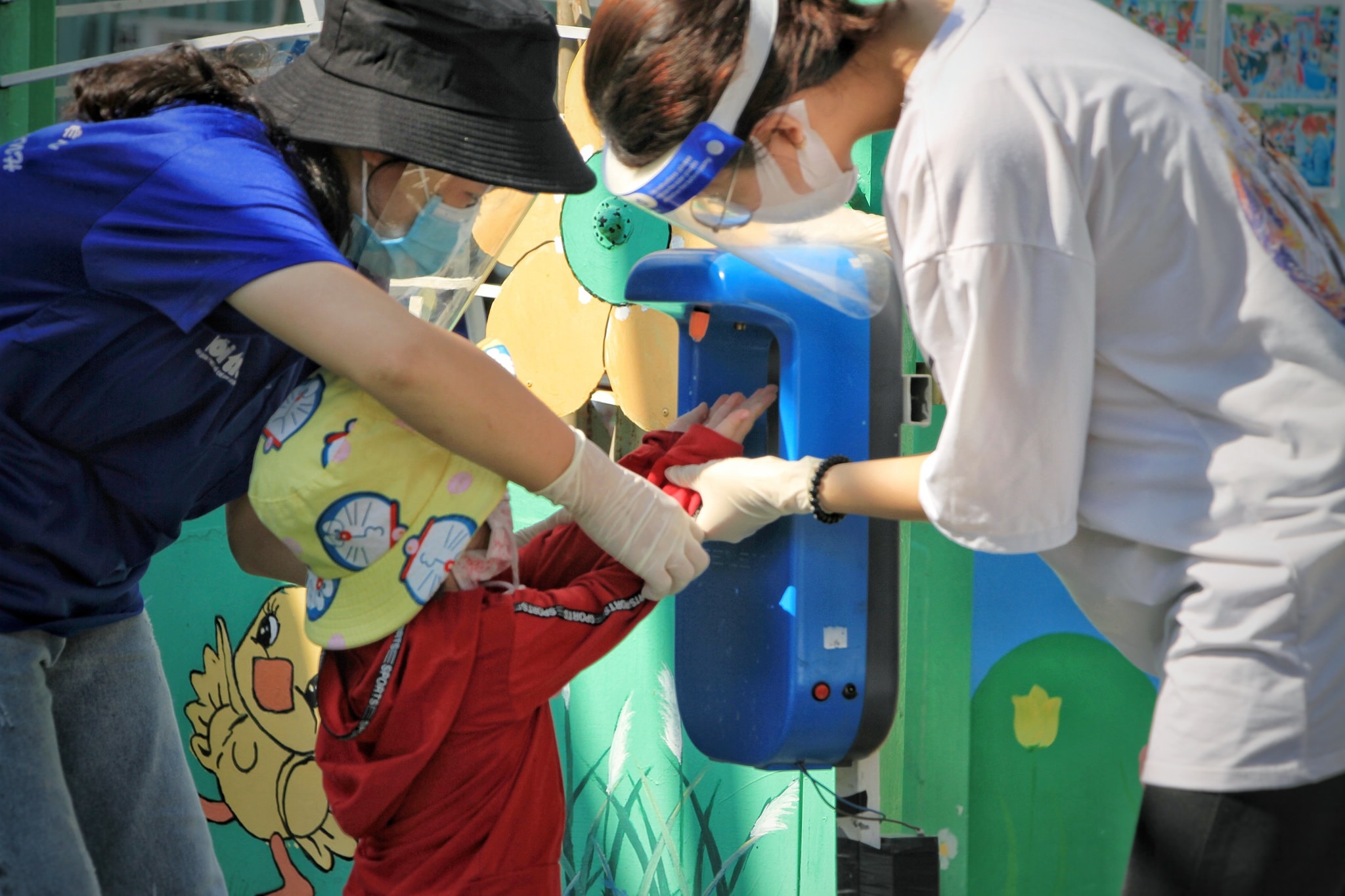 tinh nguyen vien vung dich anh 5