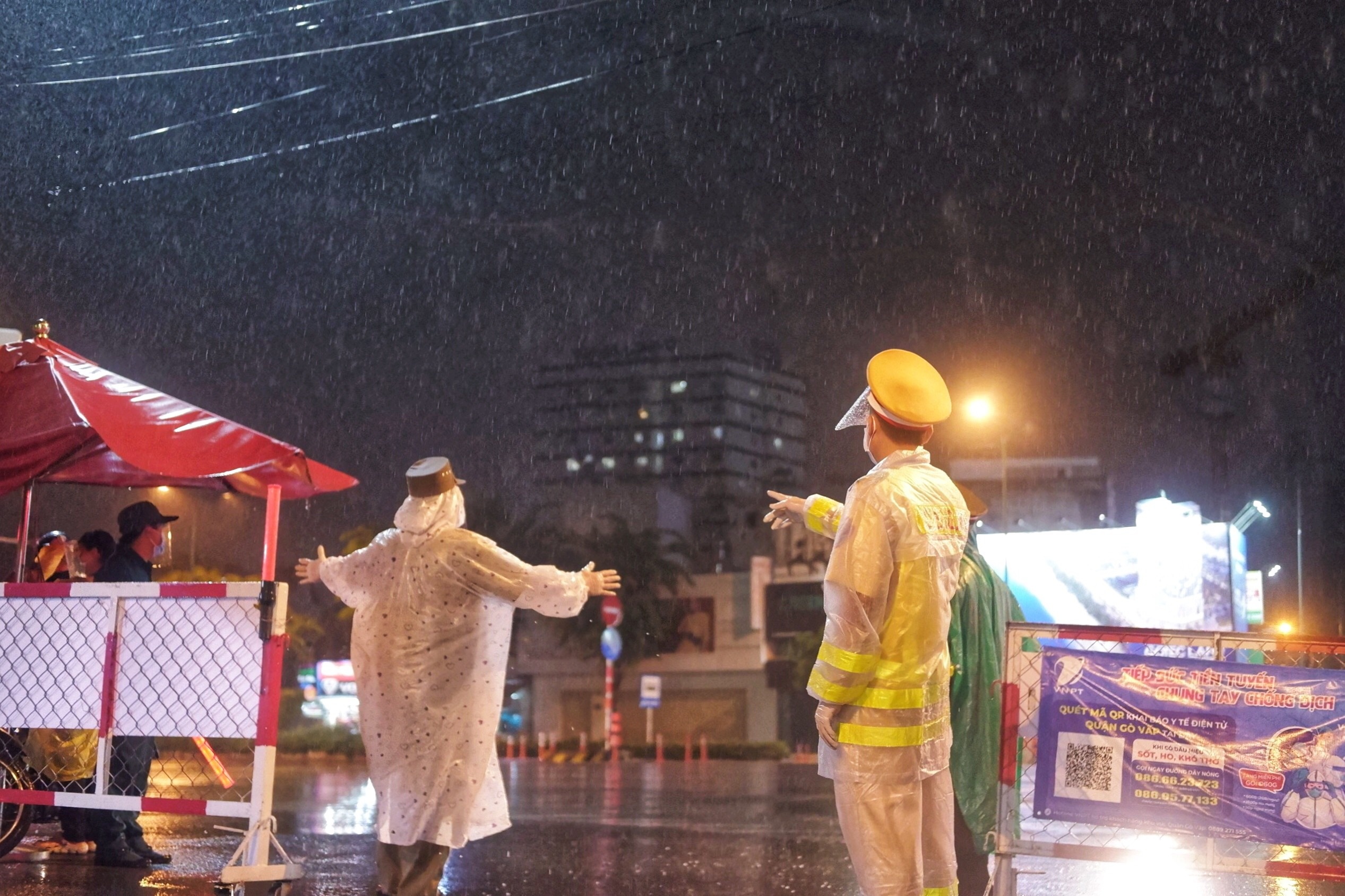 phong toa Go Vap anh 4