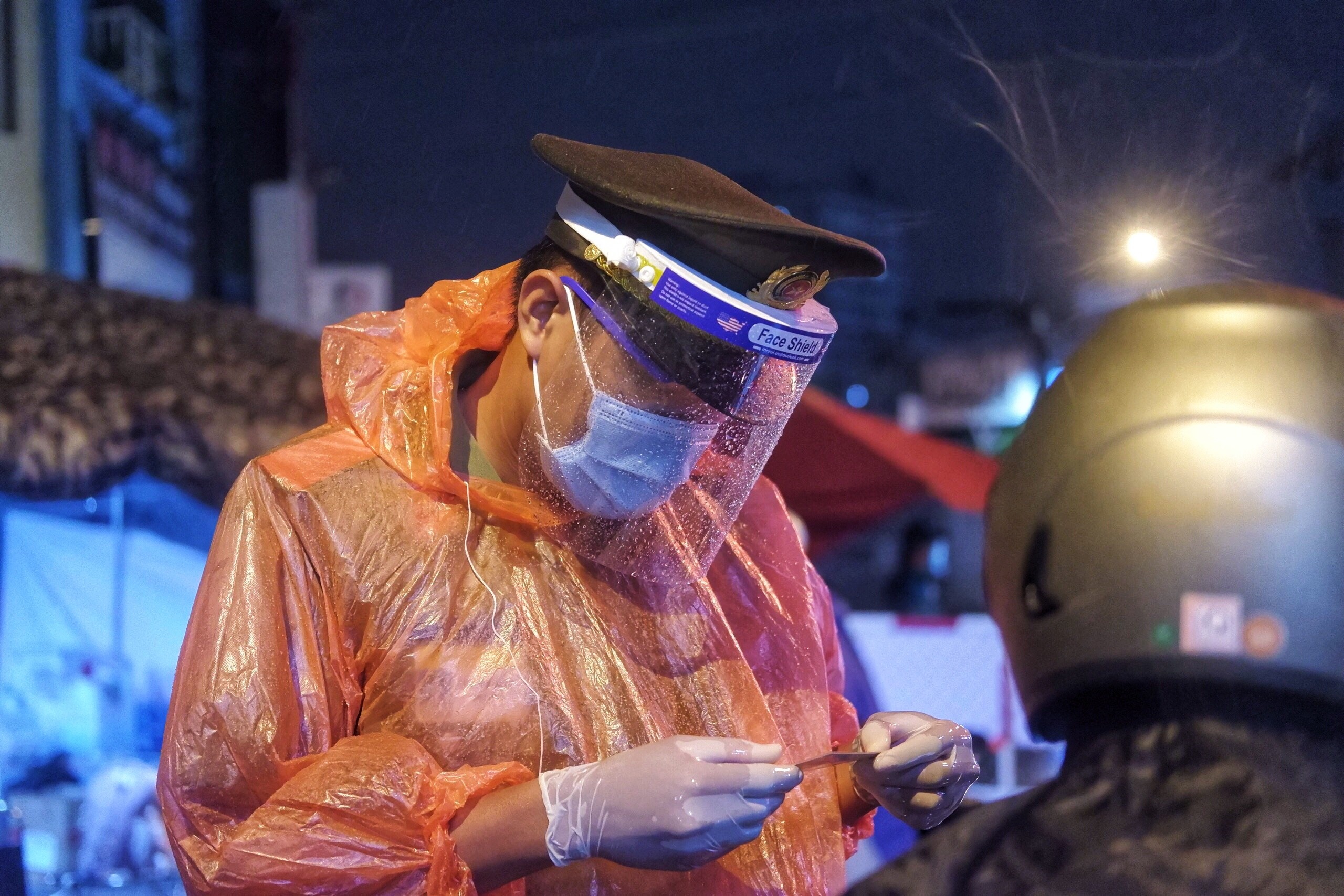 phong toa Go Vap anh 2