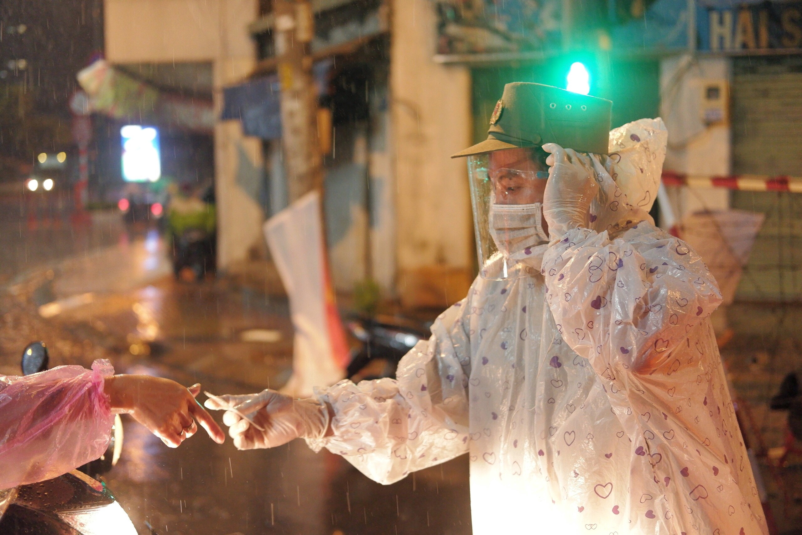 phong toa Go Vap anh 8