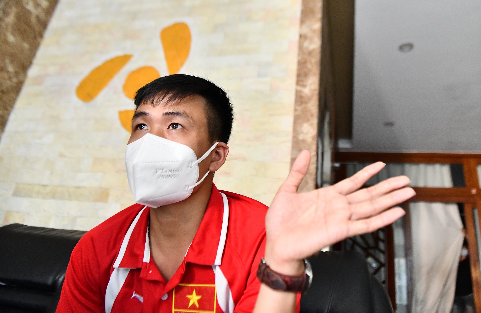 gian cach xa hoi anh 4