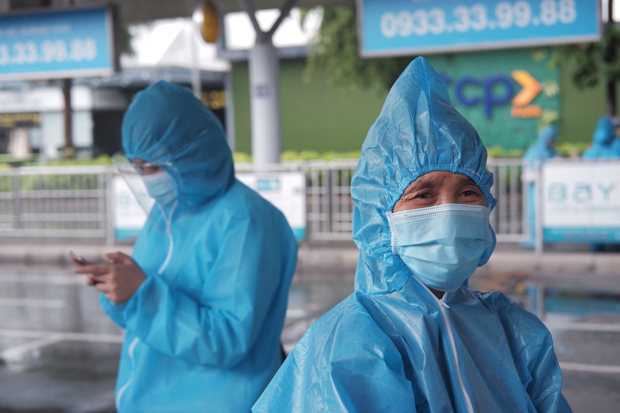 Dua nguoi Binh Dinh ve que anh 2