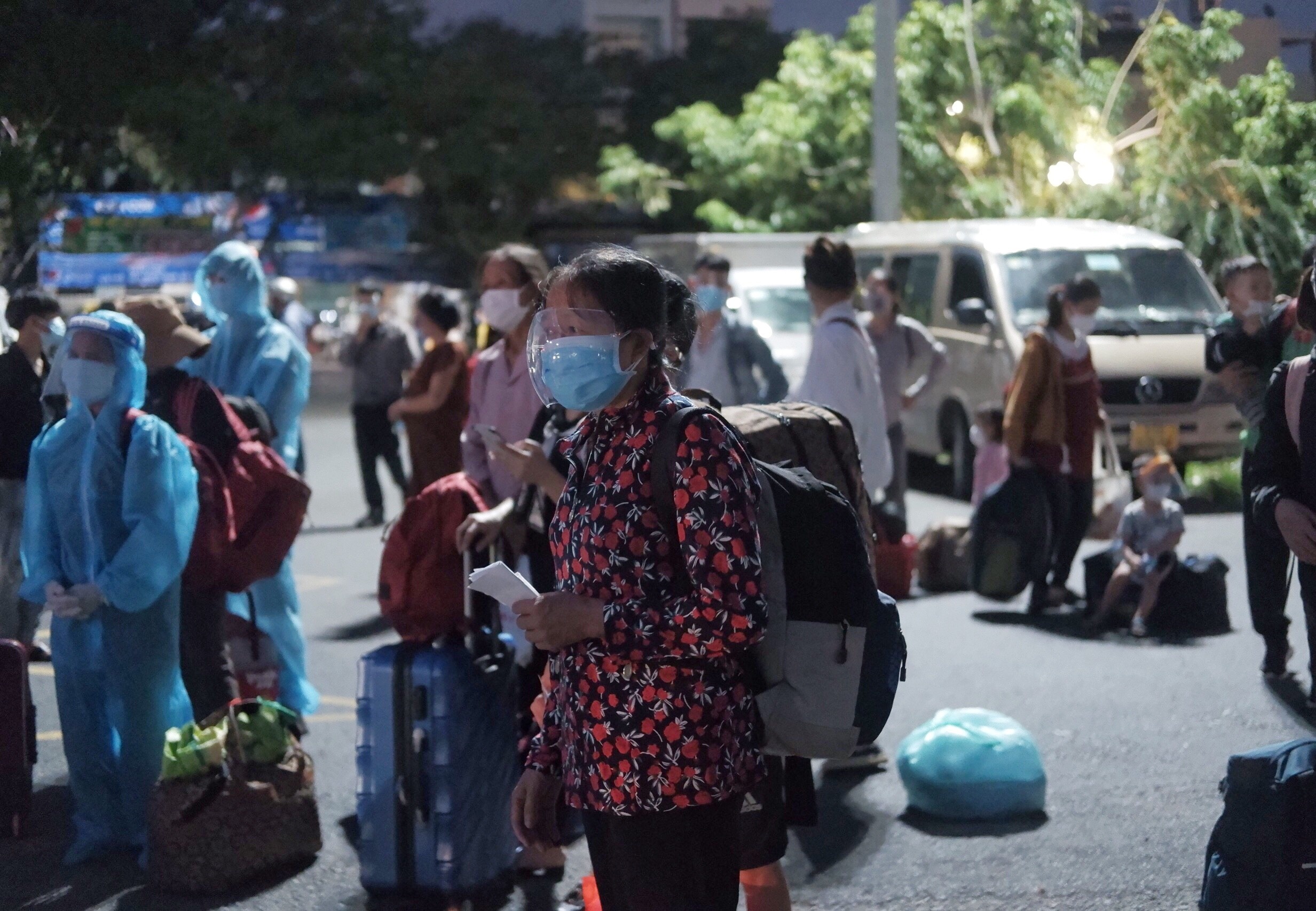 Chuyen tau 0 dong anh 2