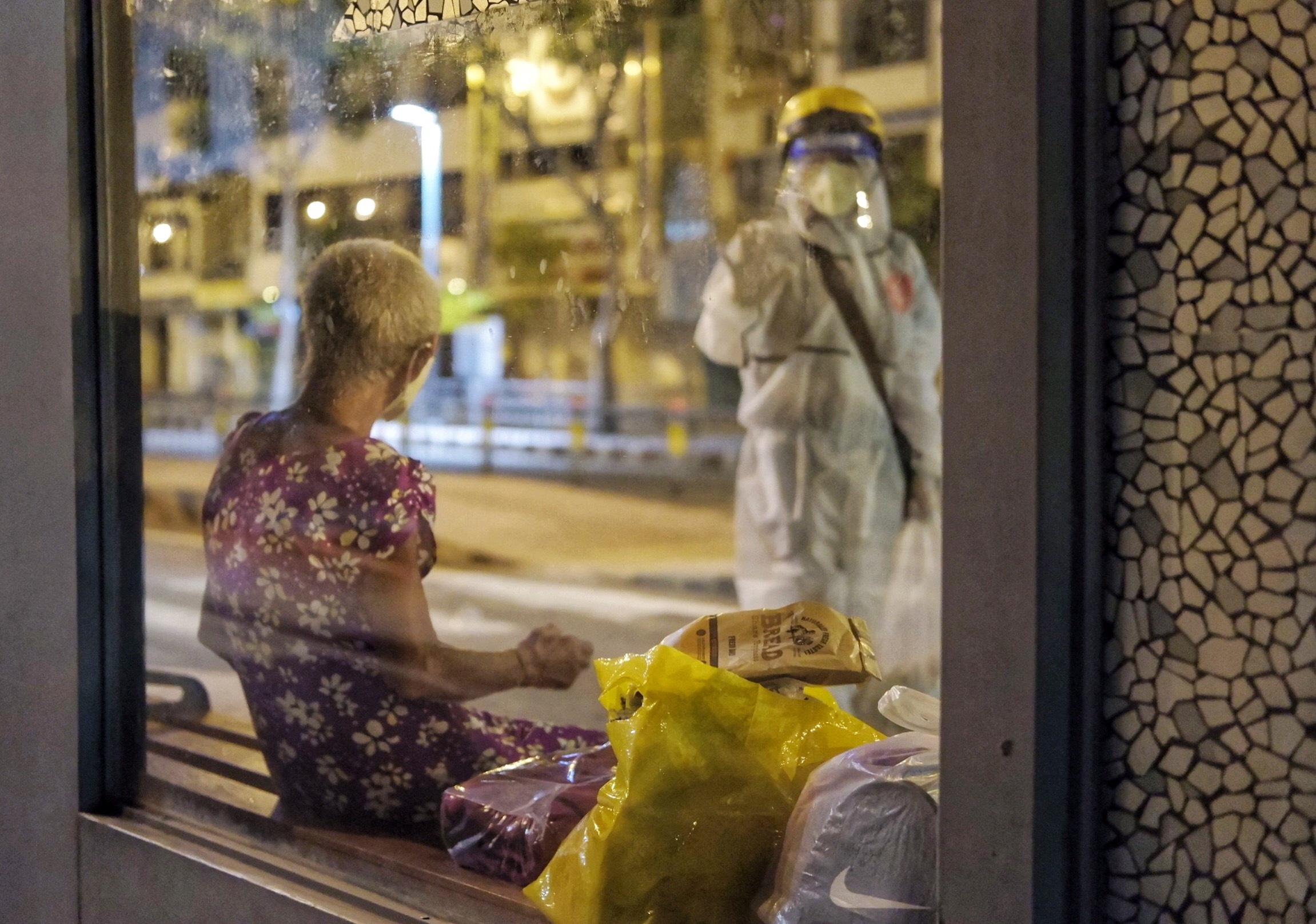 nguoi vo gia cu anh 5