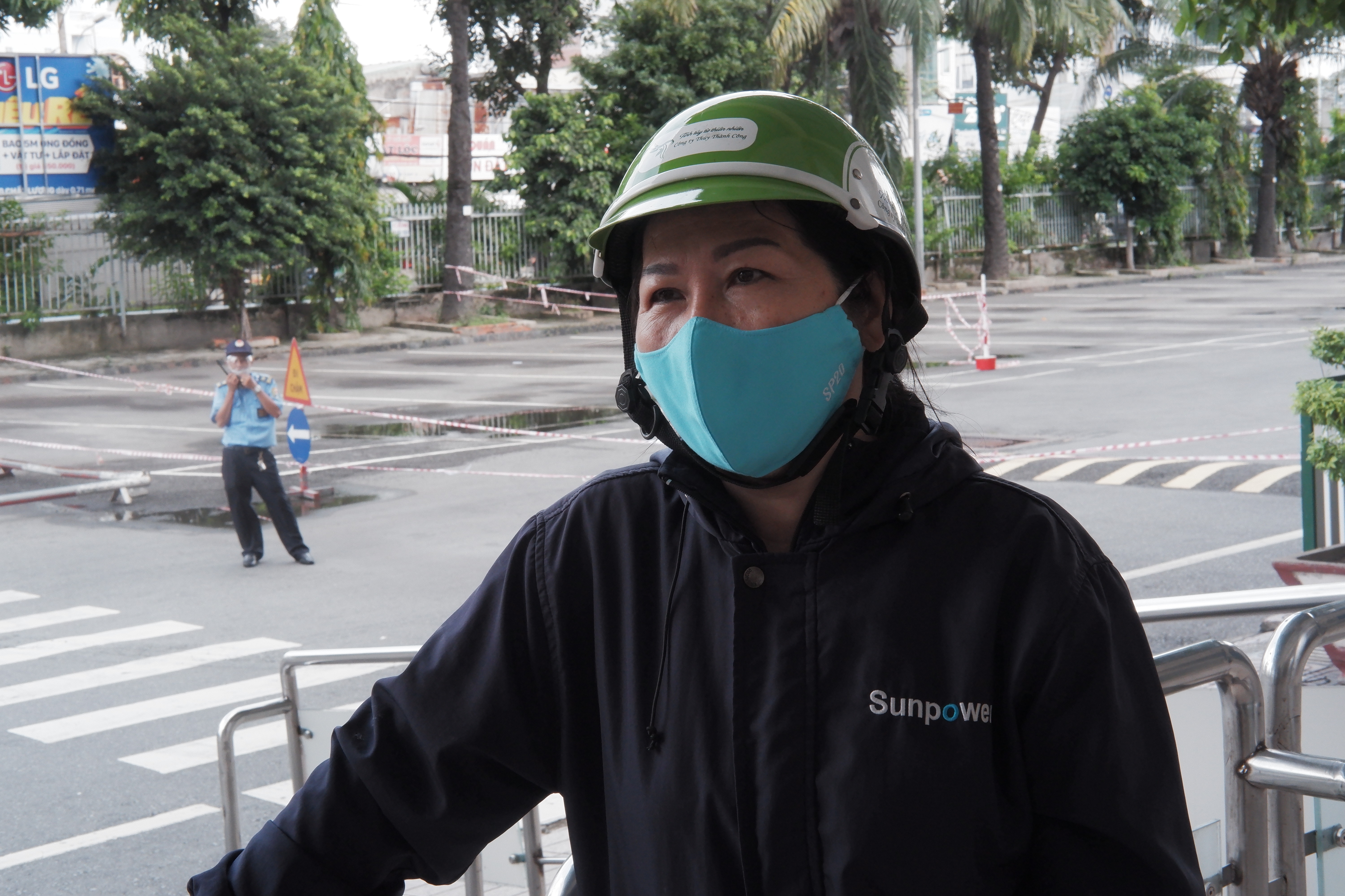 ben xe Mien Dong anh 1