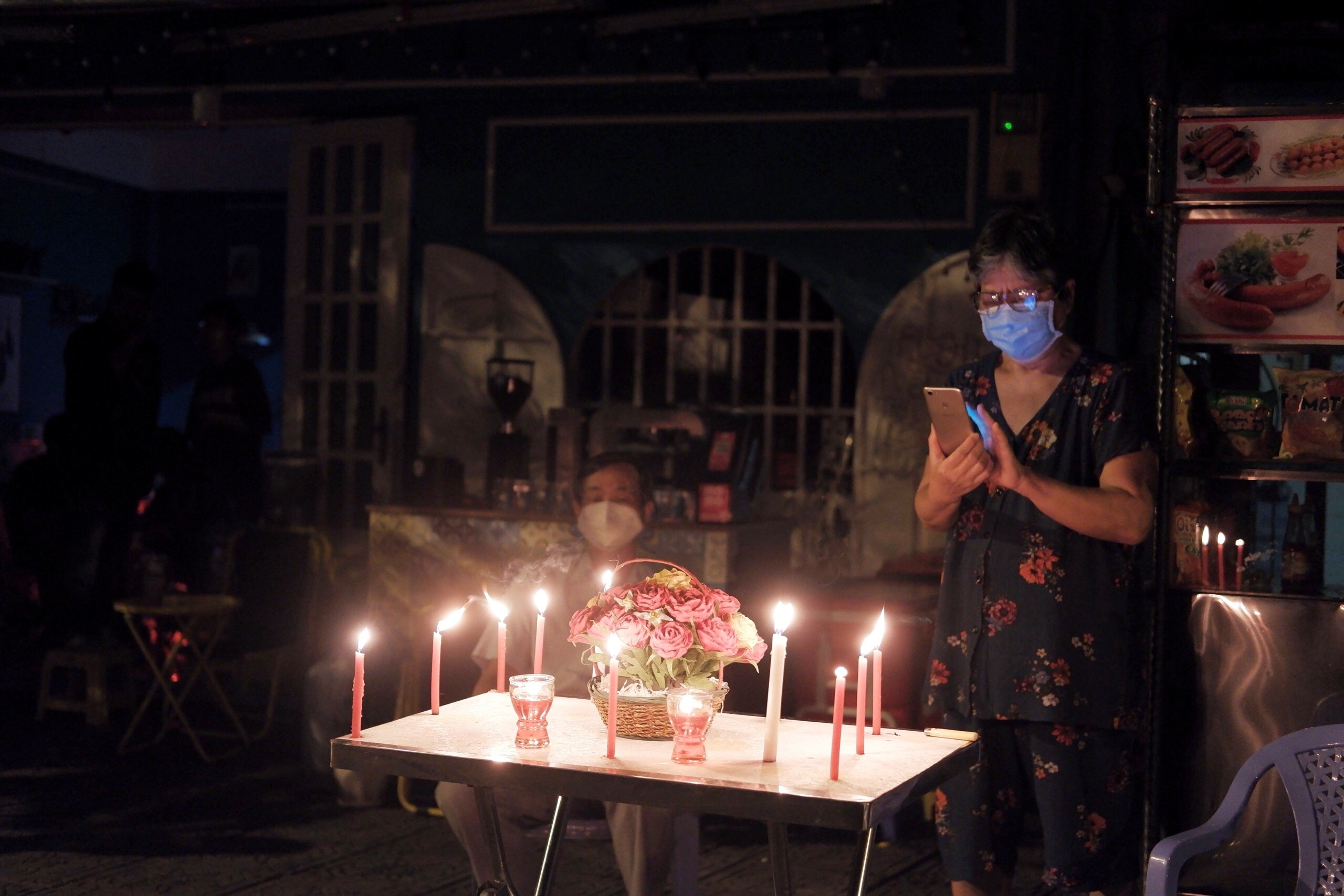 Le tuong niem nguoi mat vi Covid-19 anh 2