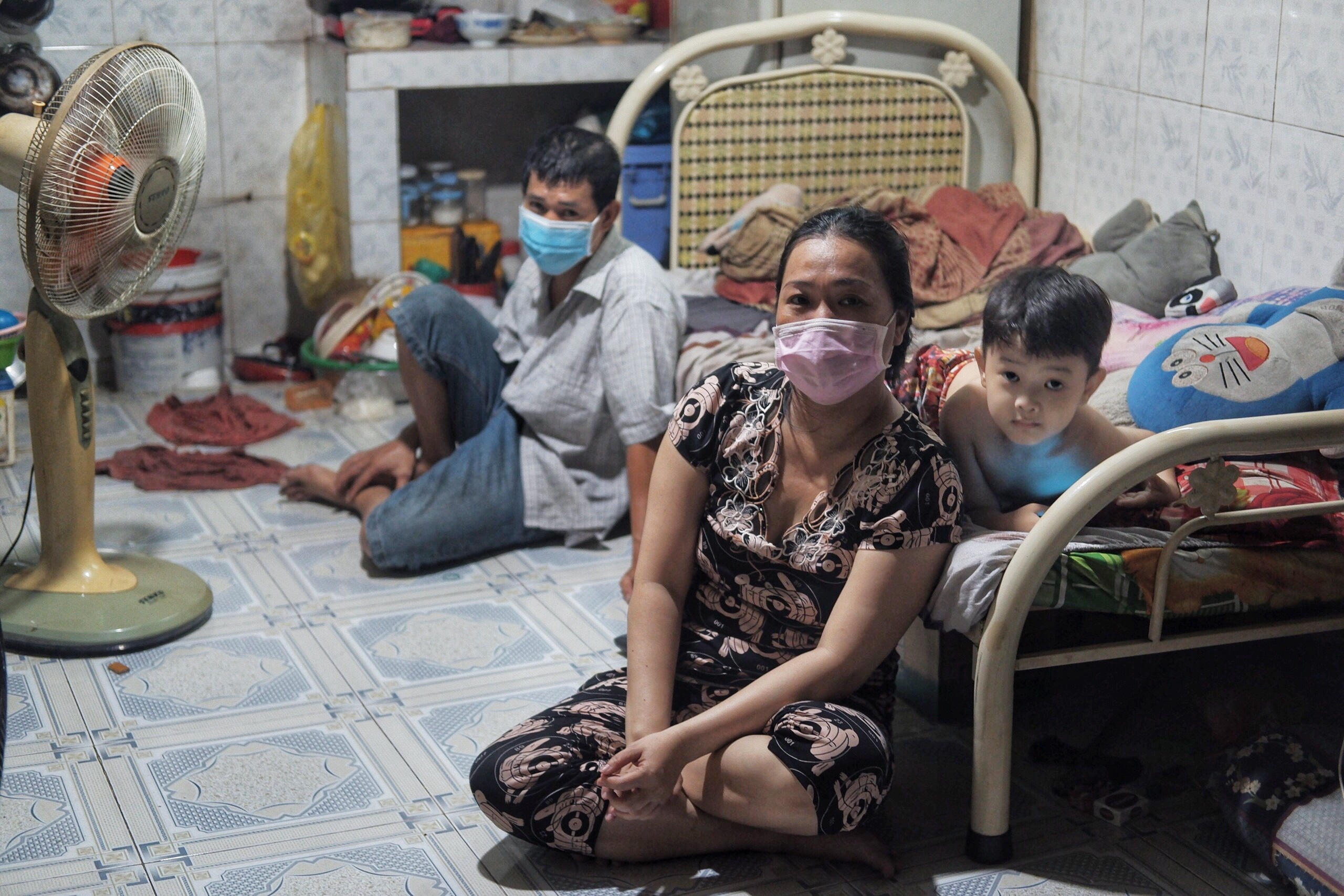 Nguoi lao dong thu nhap thap anh 1