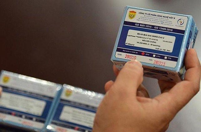 Giam doc Benh vien II Lam Dong noi vu Viet A tham gia trung thau hinh anh