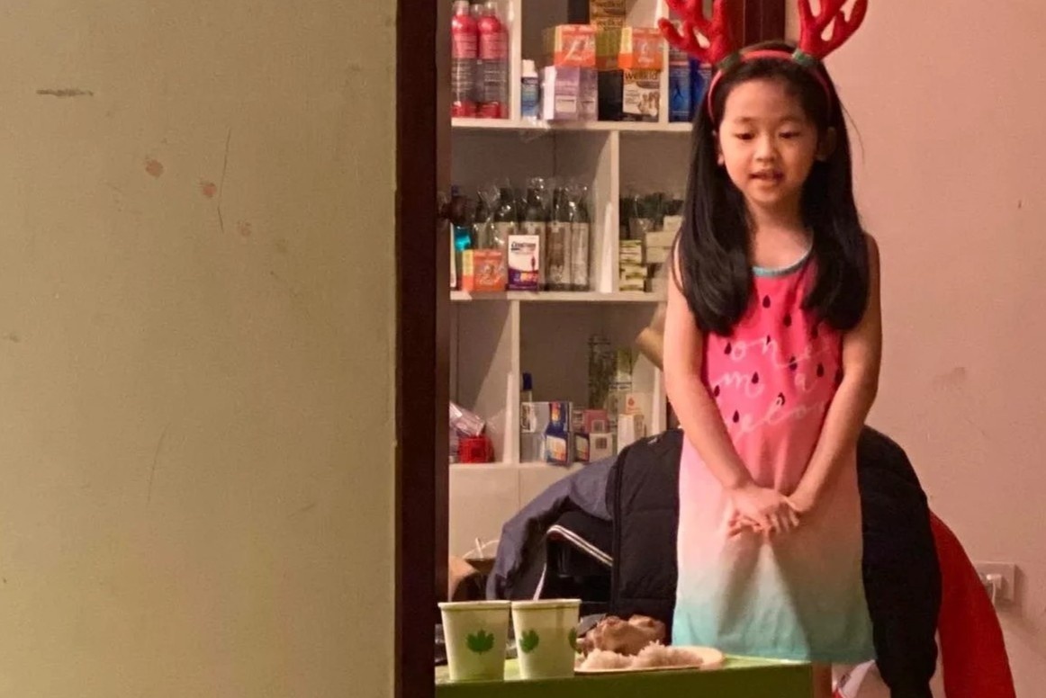 Ben trong nhung can ho me la F0, con F1 hinh anh