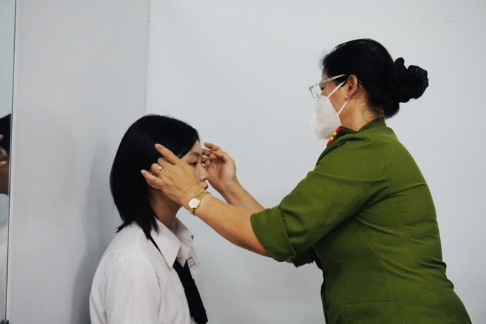 lam CCCD cho hoc sinh anh 1