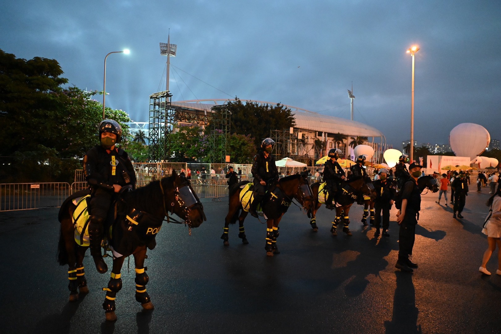 un tac truoc san my dinh anh 6