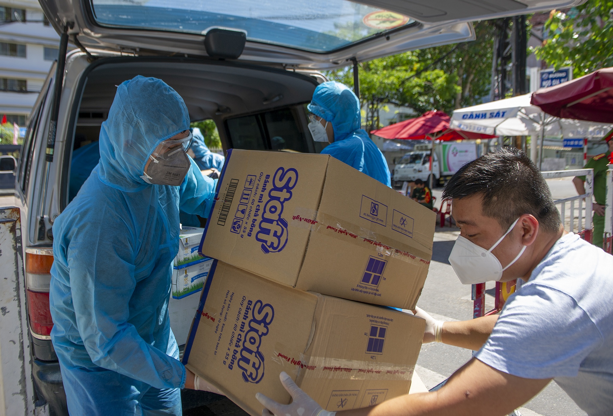 Cuc Quan ly Duoc chi dao: Khong gam hang, tang gia thuoc hinh anh