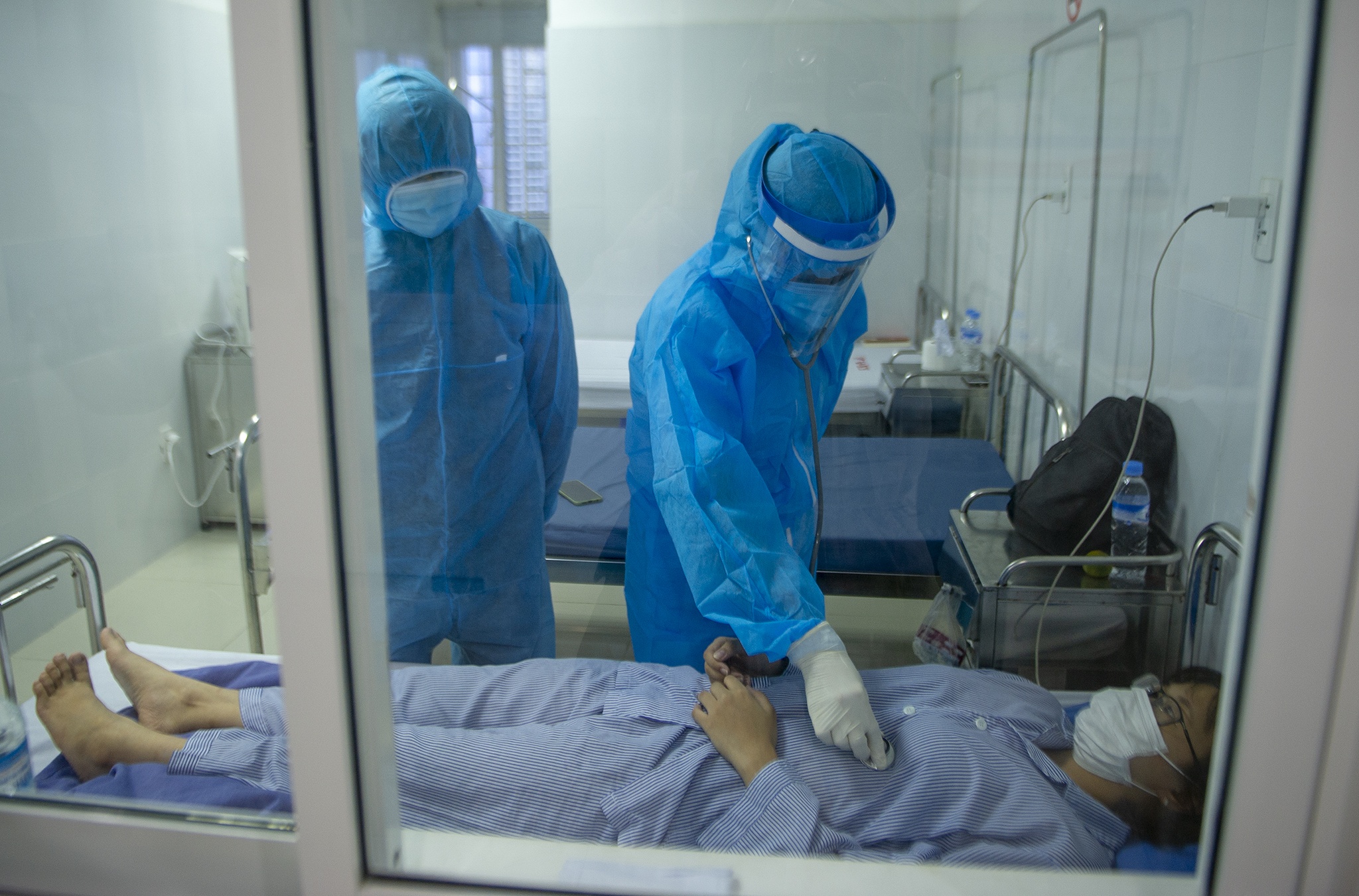 Chuyen gia Israel mac Covid-19 hinh anh