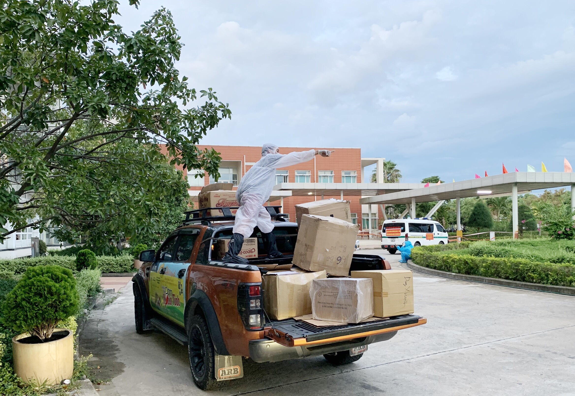 dieu tri covid-19 tai quang nam anh 3