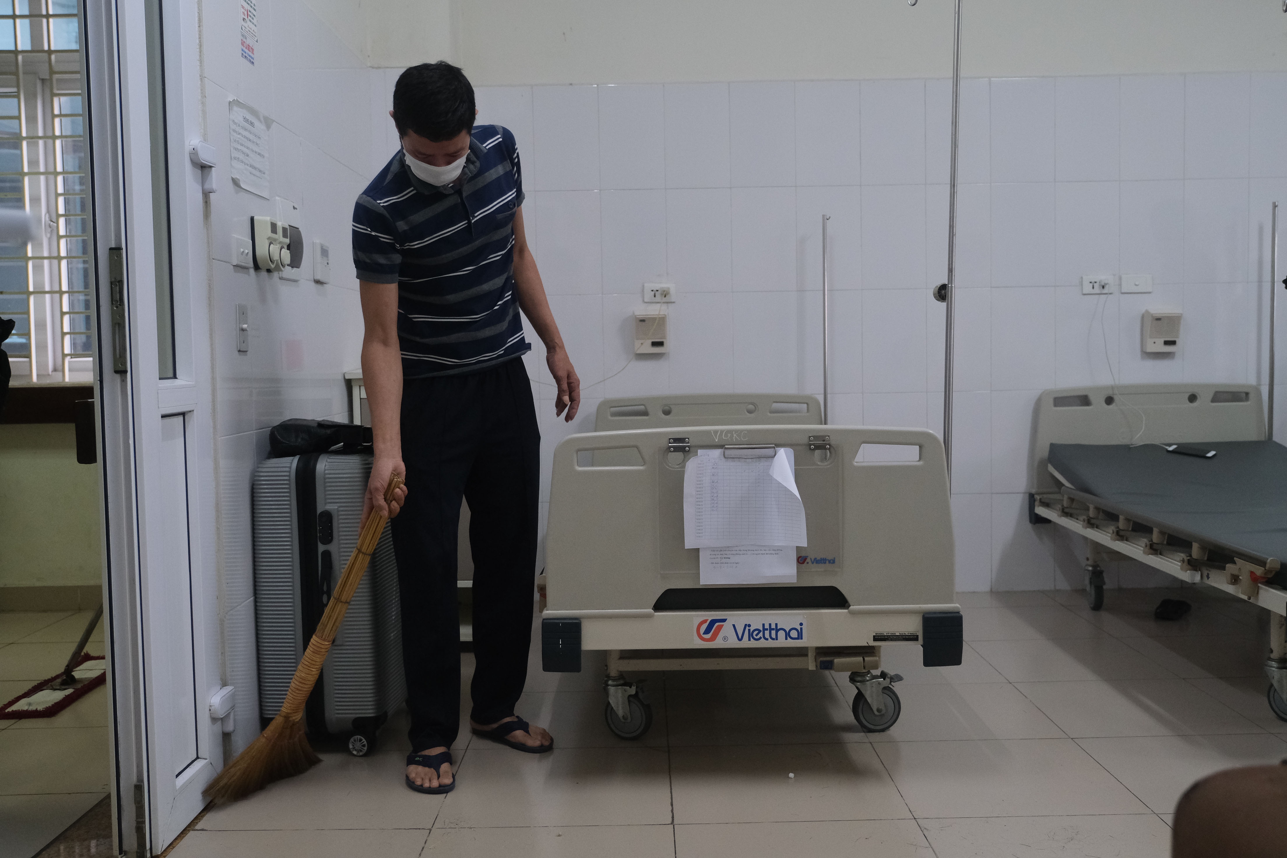 nguoi Viet ve tu Guinea Xich Dao anh 2