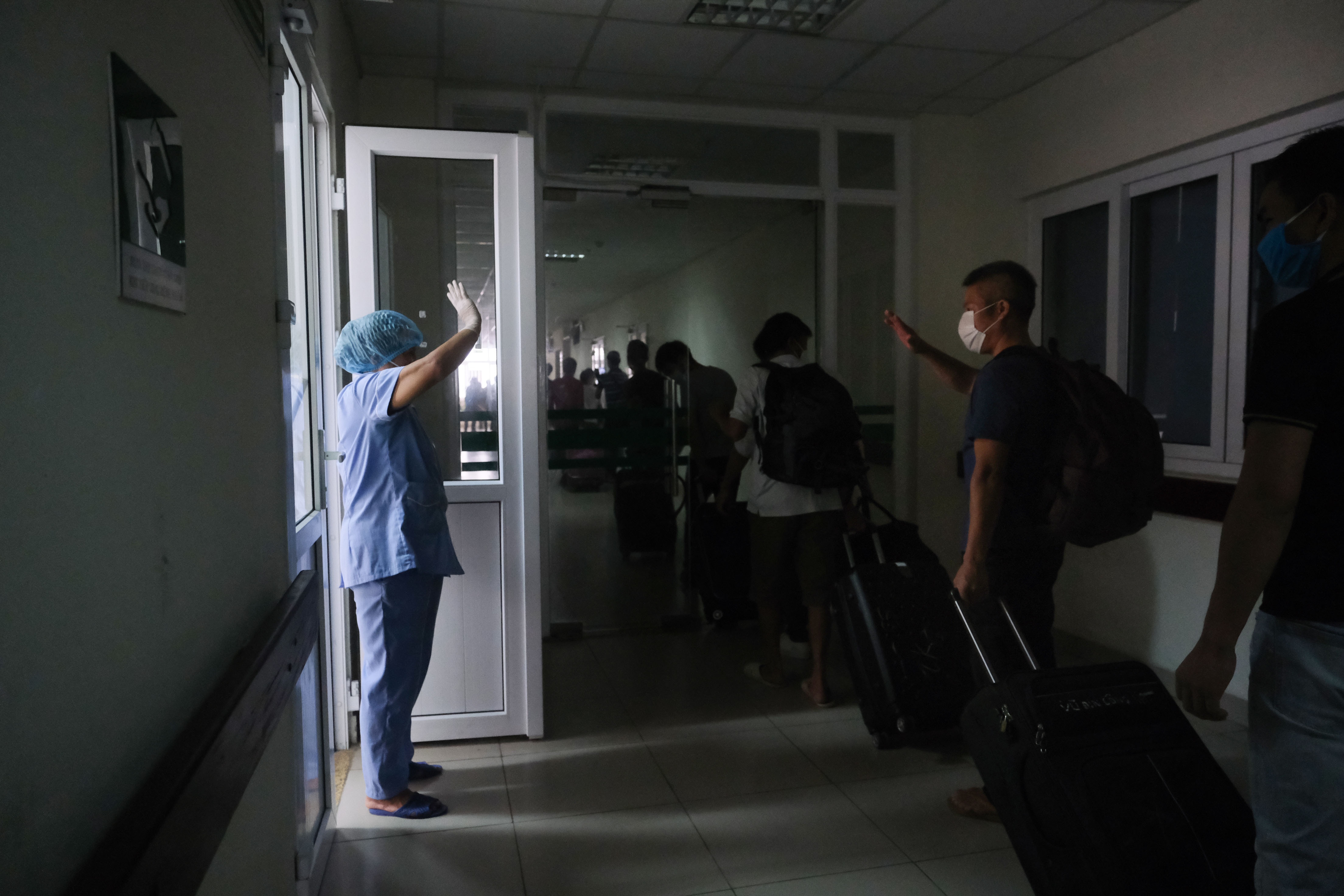 nguoi Viet ve tu Guinea Xich Dao anh 9