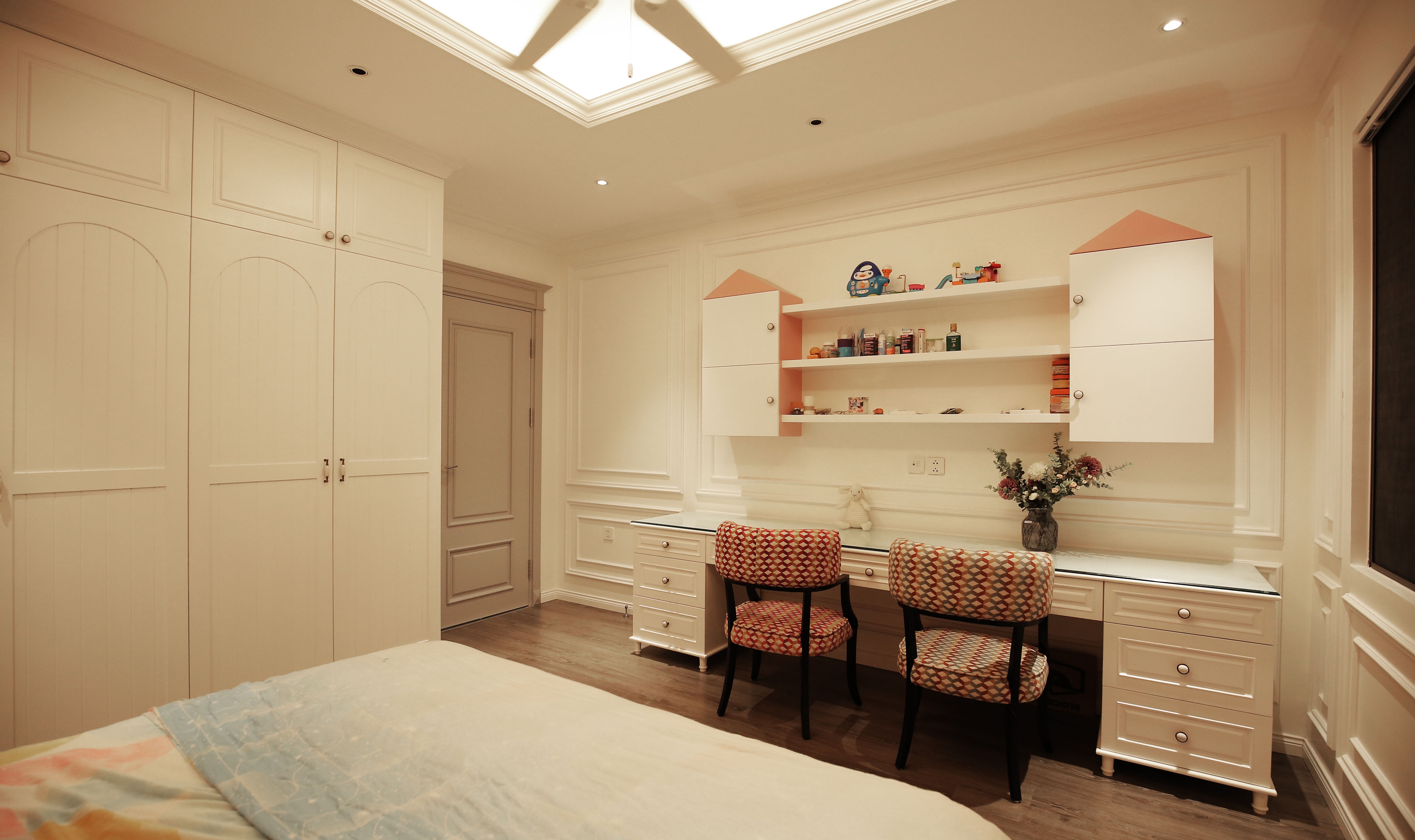 nha lien ke phong cach tan co dien anh 12