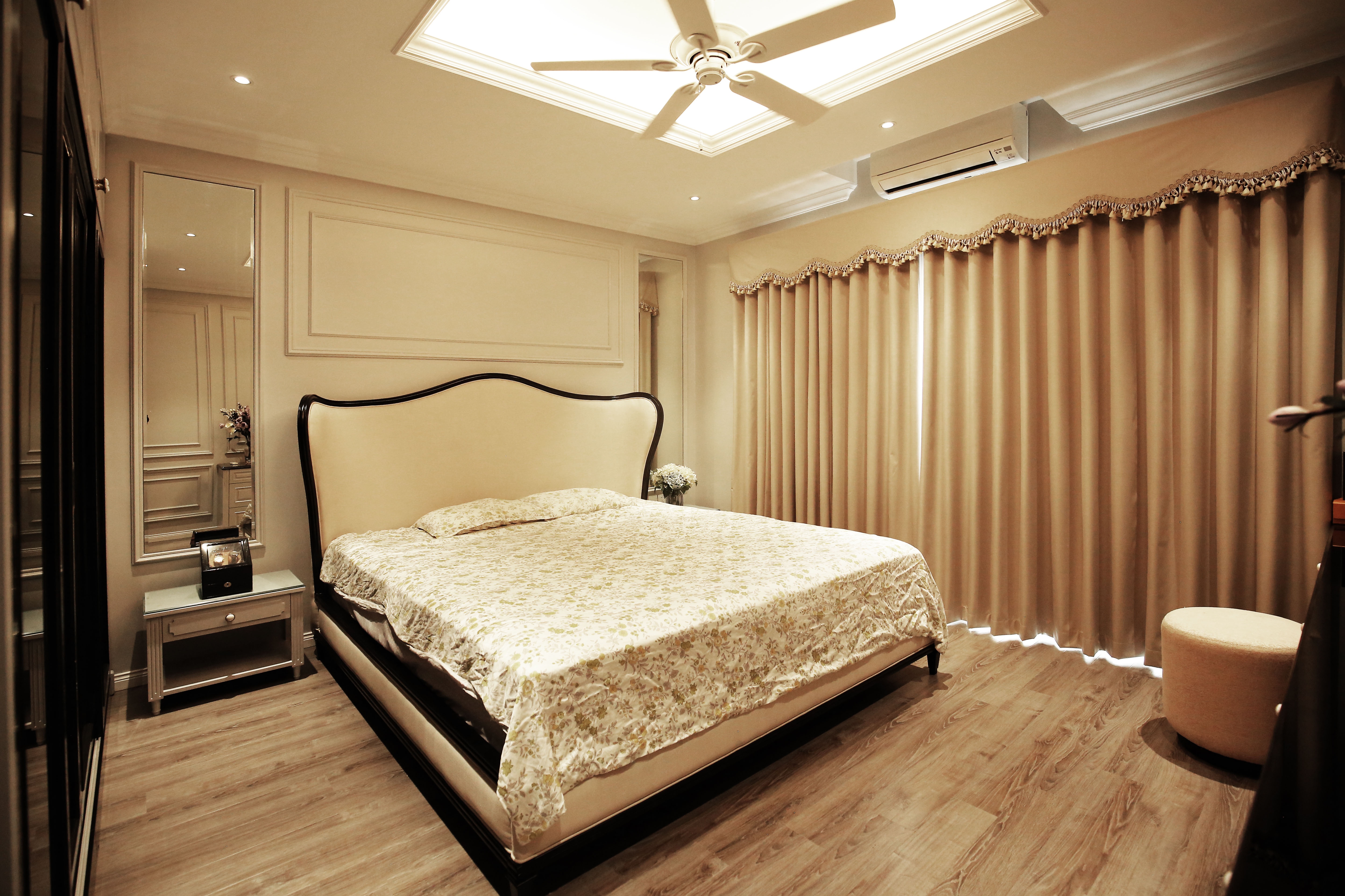 nha lien ke phong cach tan co dien anh 8