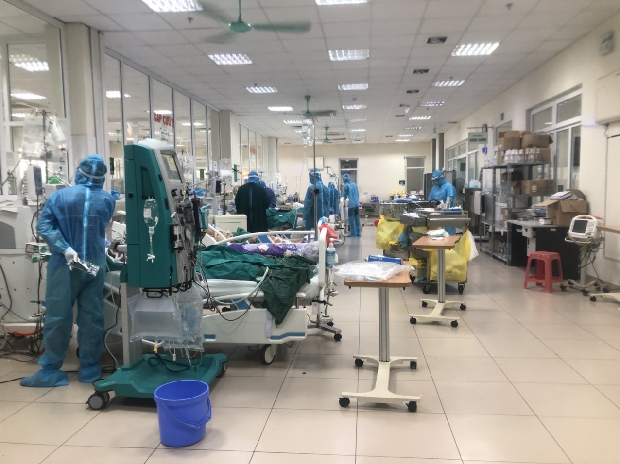 chăm sóc bệnh nhân covid-19 ảnh 3 cham soc benh nhan covid-19 anh 3