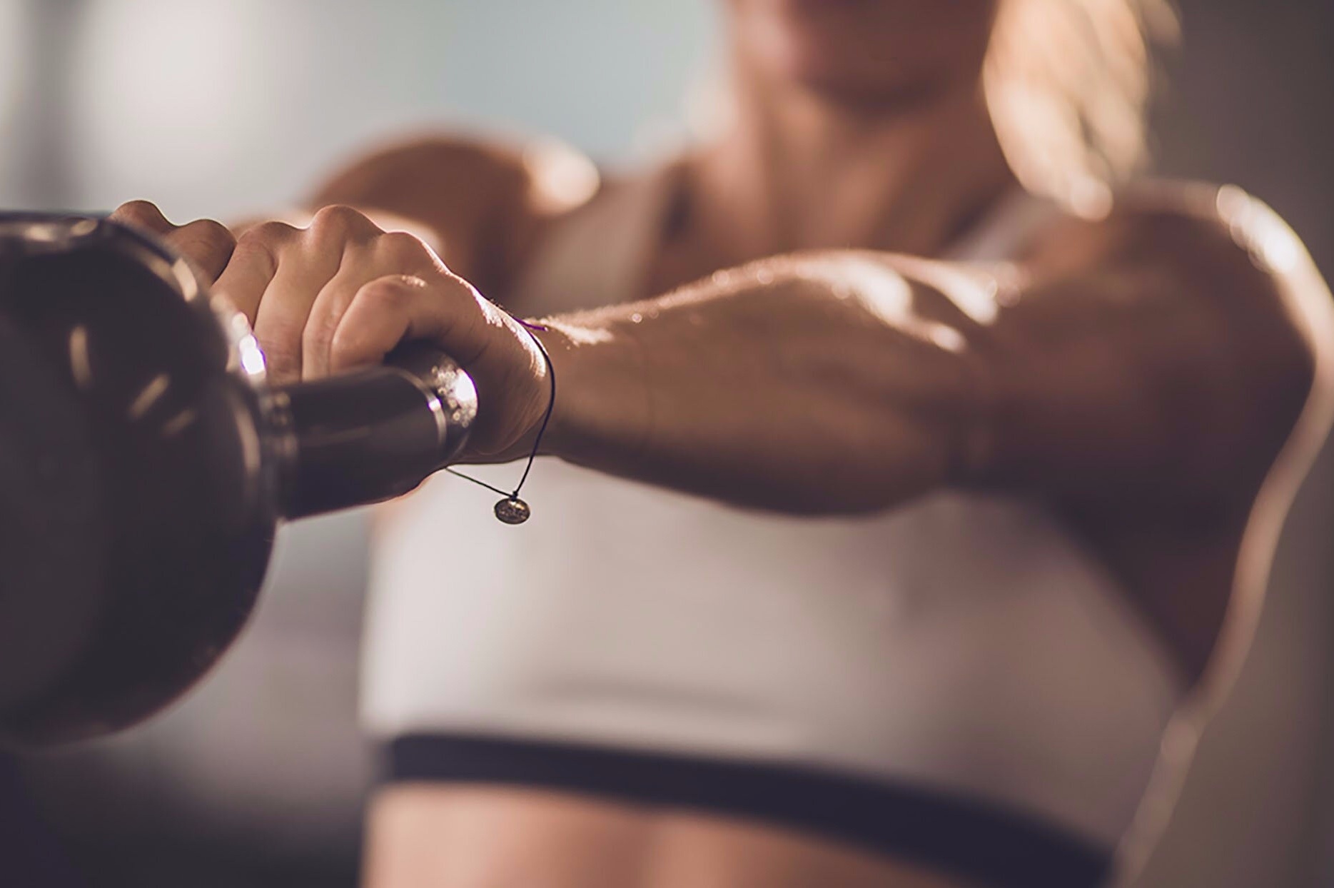 Nen tap gym vao thoi diem nao trong ngay? hinh anh