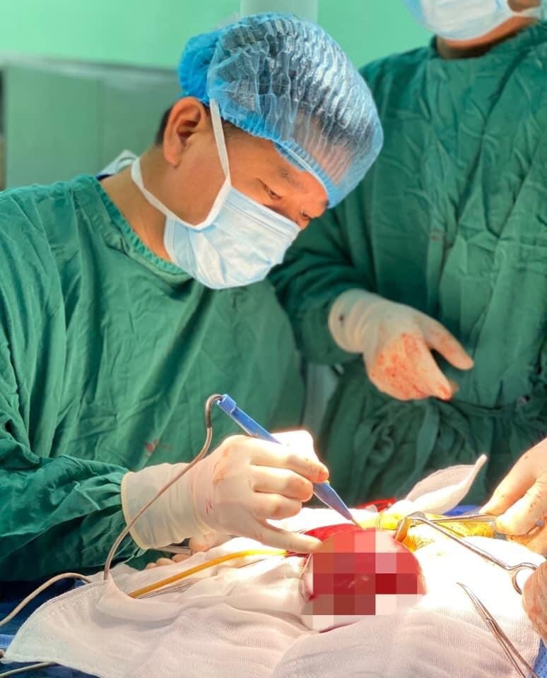 phau thuat cho tre em anh 1