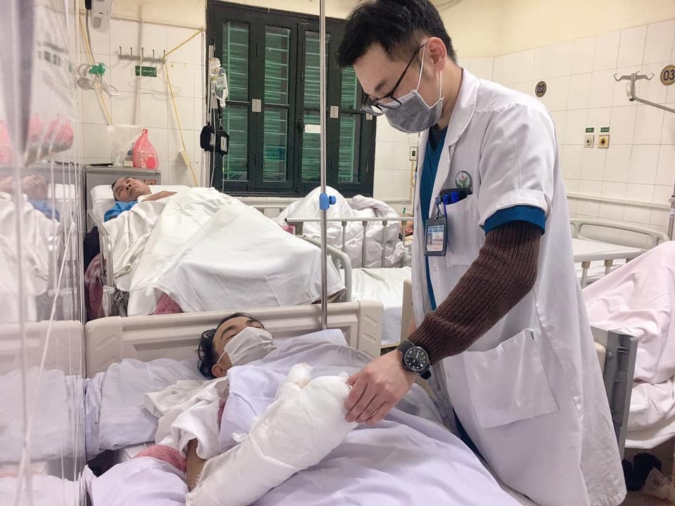 phao tu che phat no anh 1