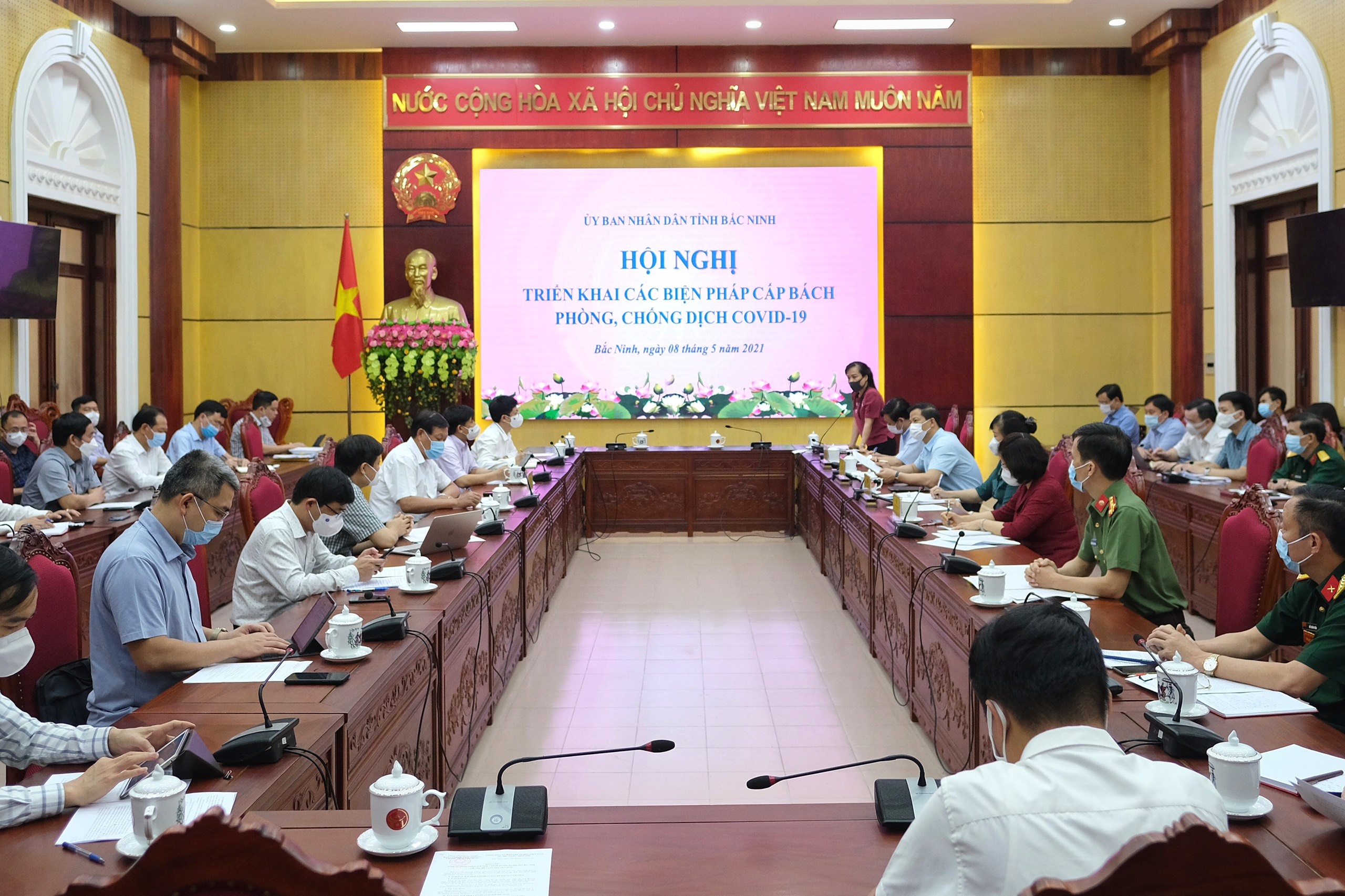 tinh hinh dich covid-19 anh 1