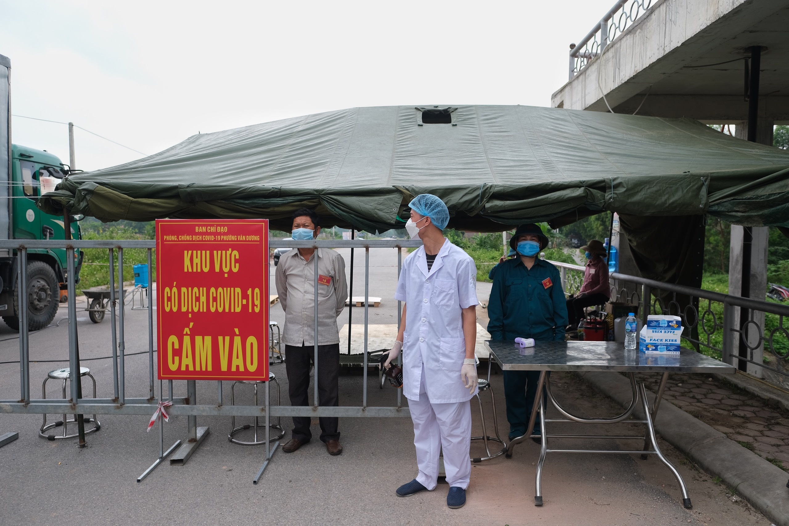 dịch covid-19 tại Bắc Ninh ảnh 2 dich covid-19 tai Bac Ninh anh 2