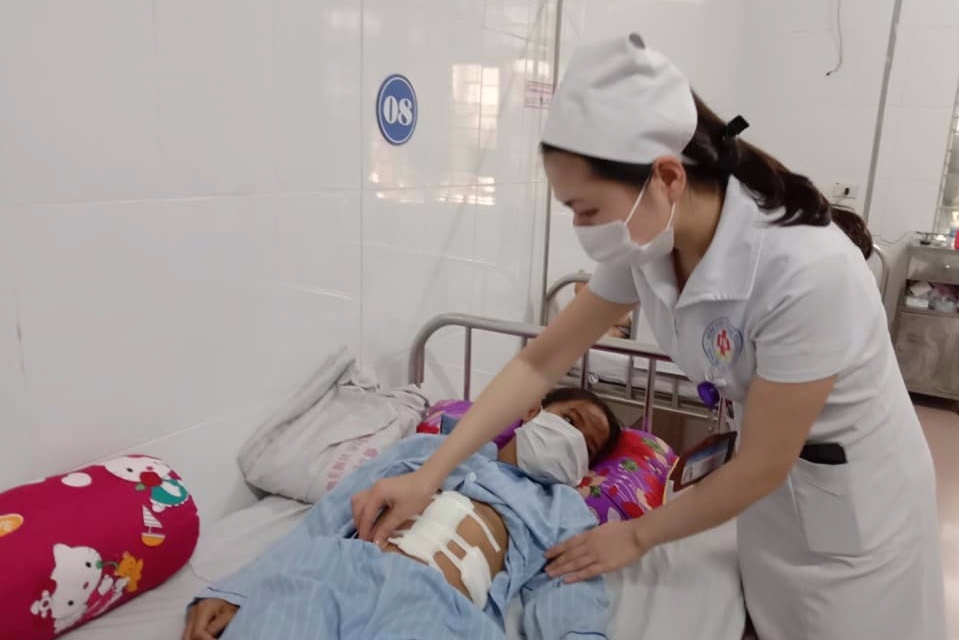 cấp cứu tai nạn giao thông ảnh 1 cap cuu tai nan giao thong anh 1