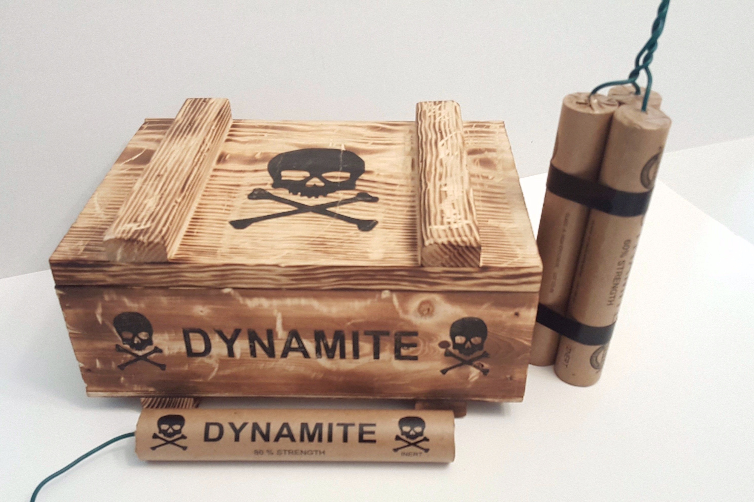 Dap nat ban tay do tu che tao phao hinh anh