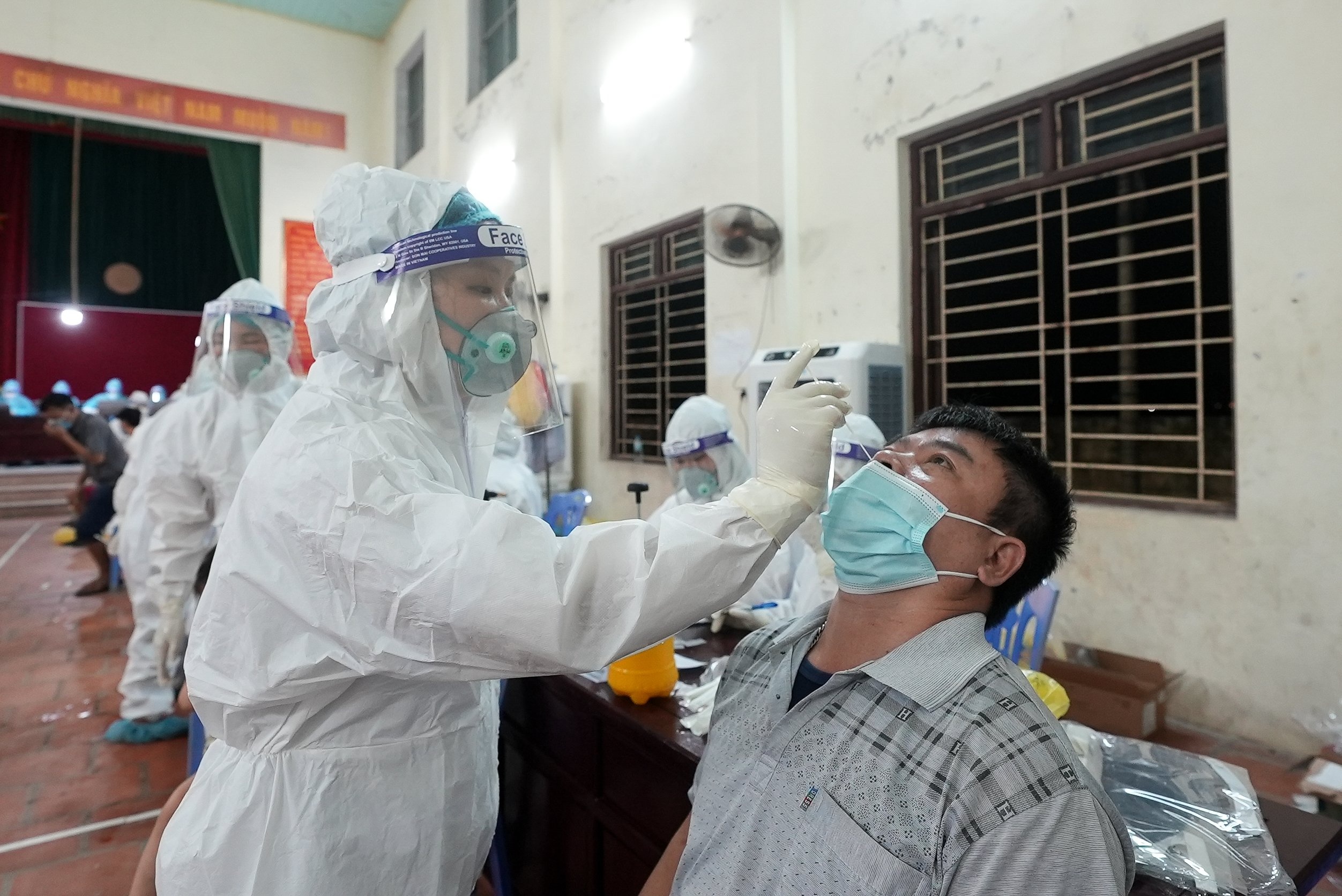 Them 7 F1 lien quan benh nhan o Times City duong tinh voi nCoV hinh anh