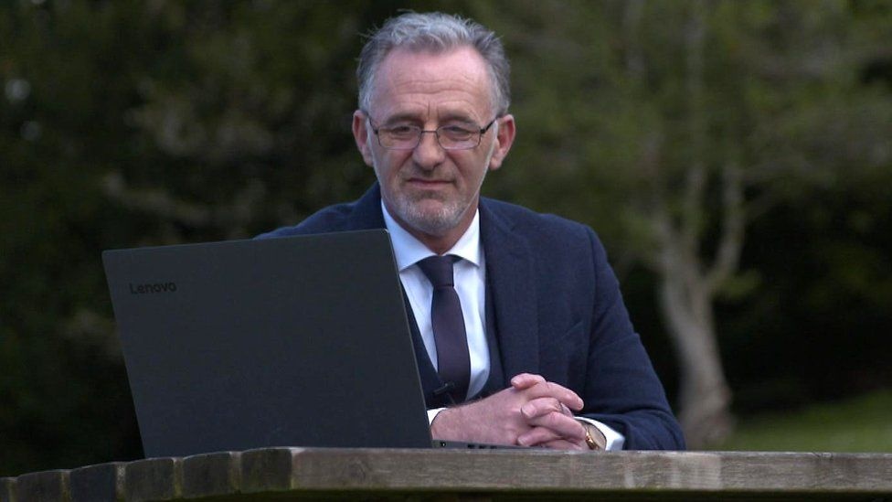 giao dich tien ma hoa anh 2