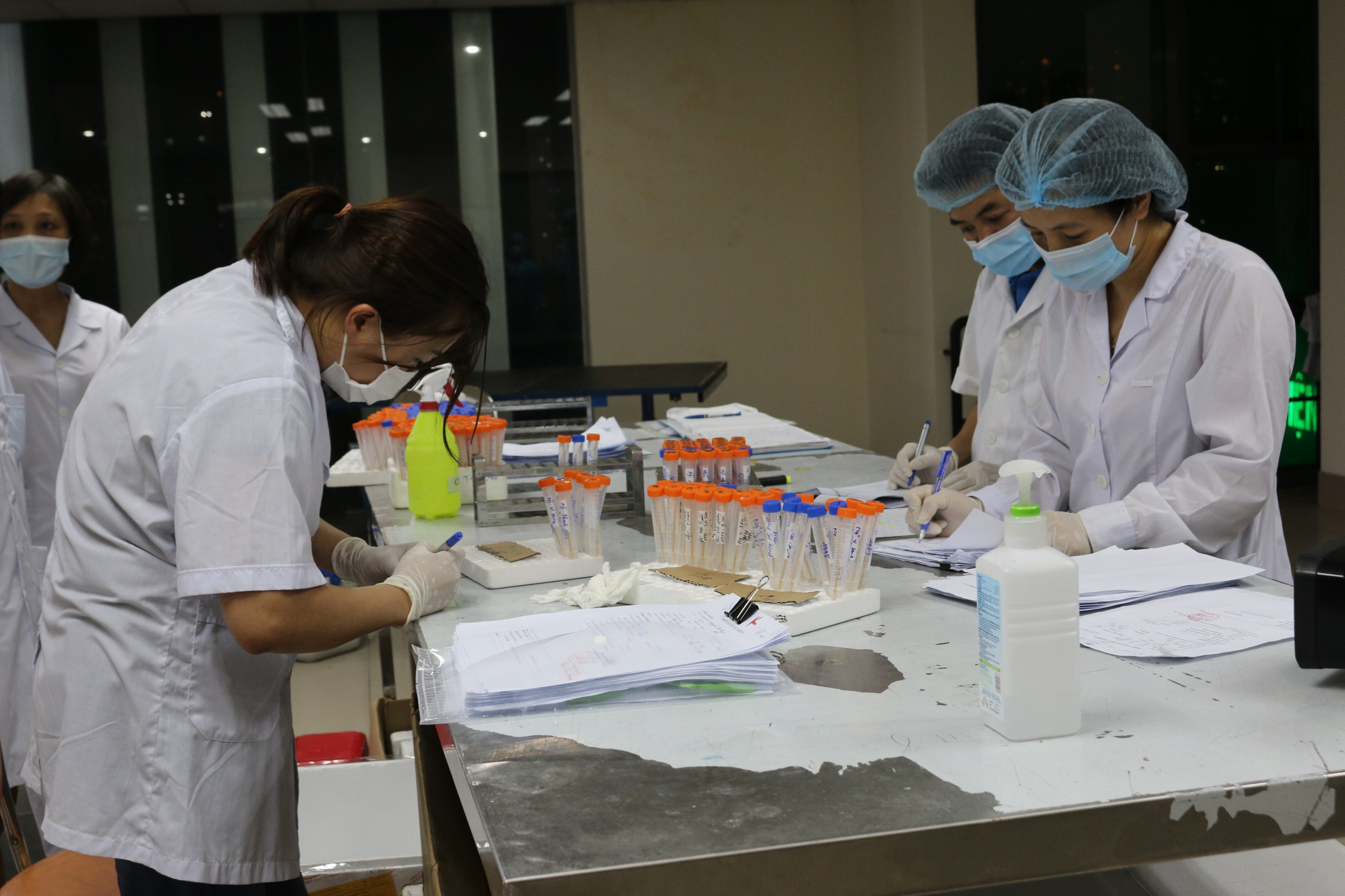 tình hình dịch covid-19 tại hà nội ảnh 1 tinh hinh dich covid-19 tai ha noi anh 1