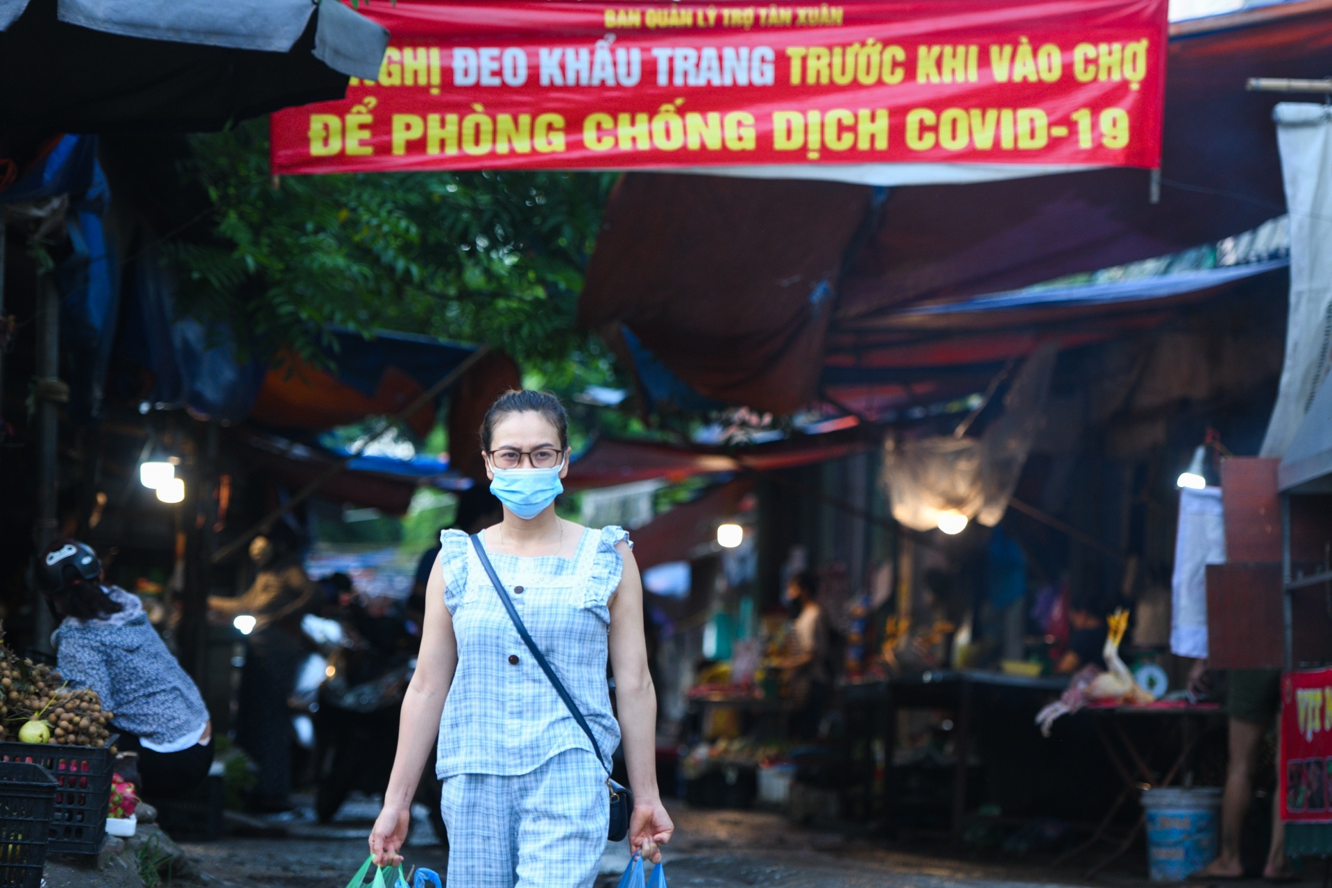 19 nguoi tai Ha Noi duong tinh voi SARS-CoV-2 hinh anh
