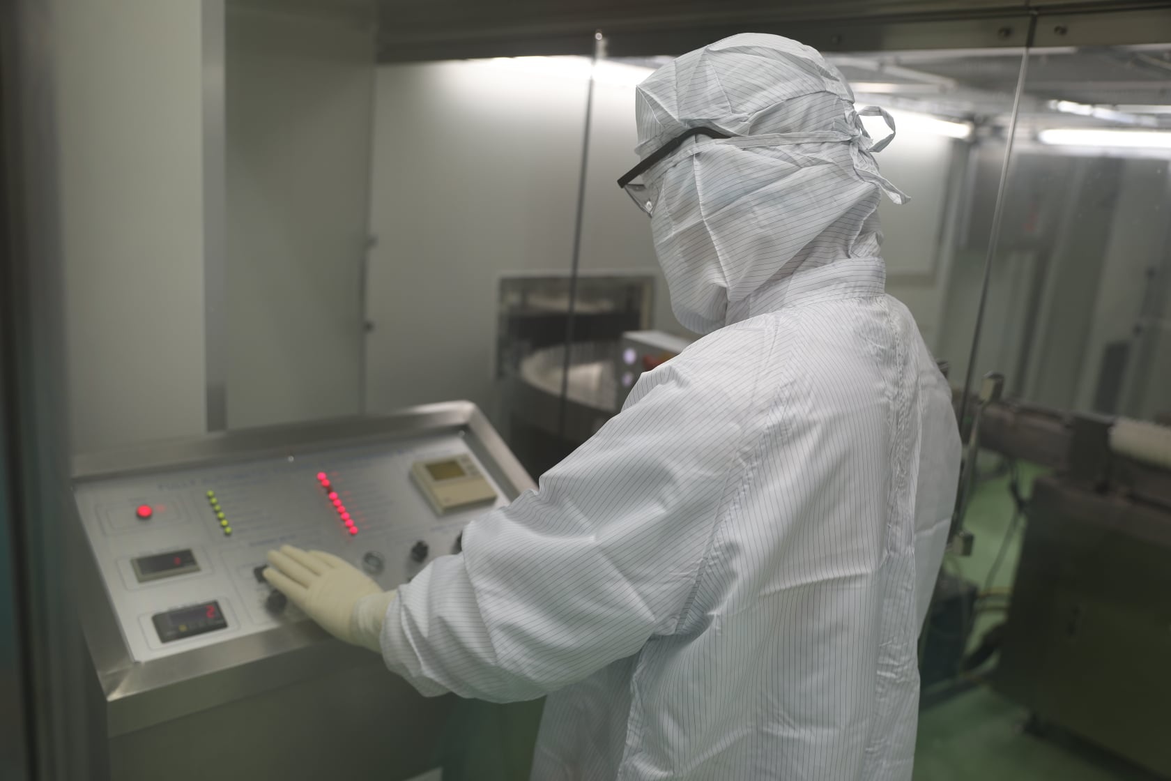 gia cong vaccine sputnik v tai viet nam anh 2