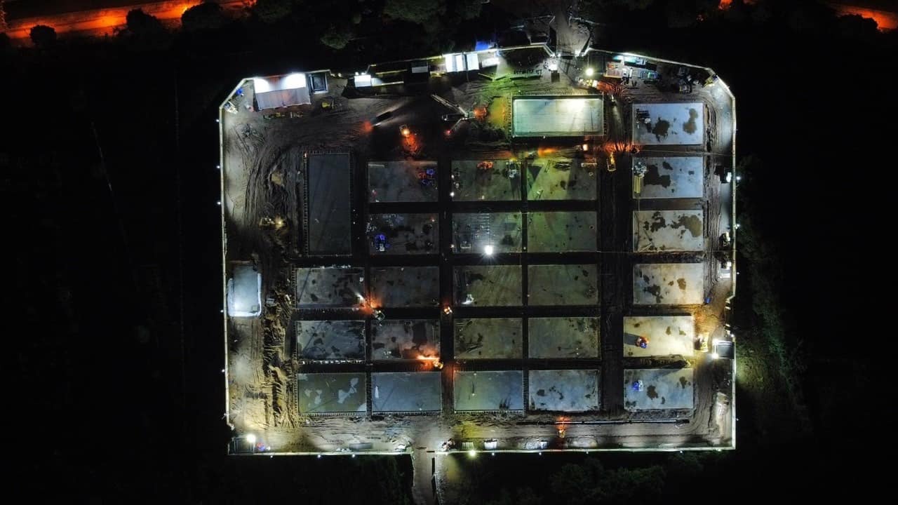 ha noi dieu tri benh nhan covid-19 anh 1