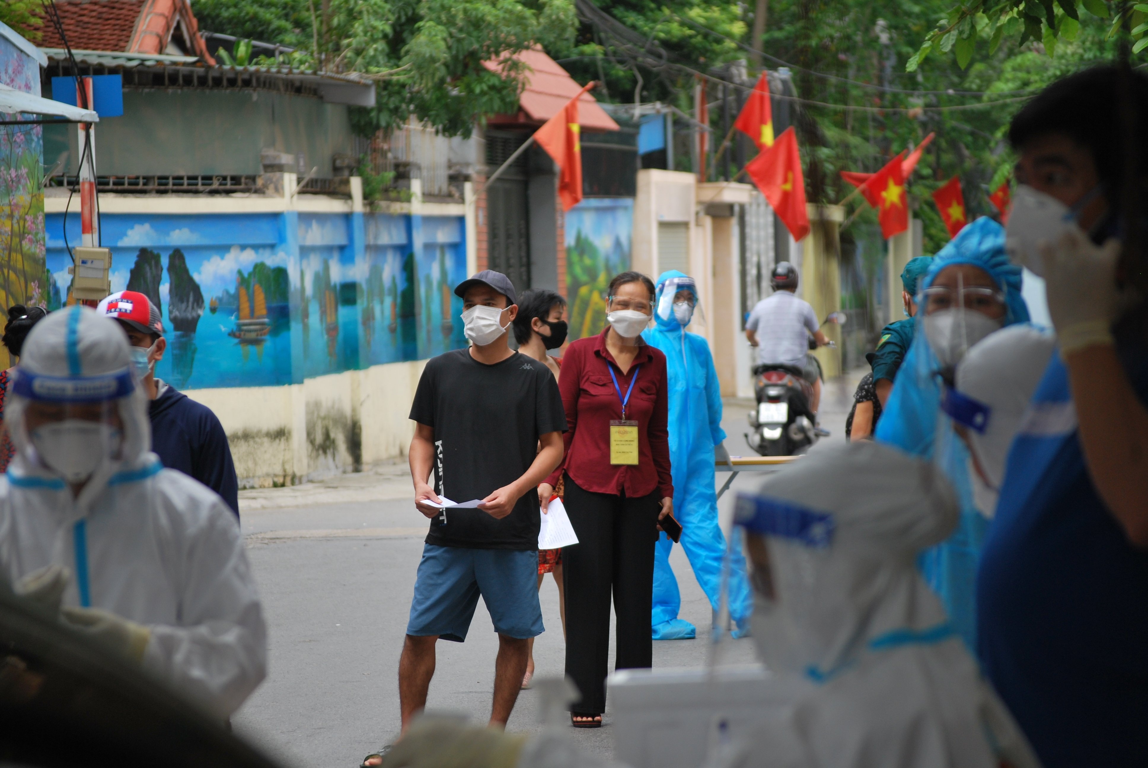 Them 6 nguoi tai Ha Noi duong tinh voi nCoV hinh anh