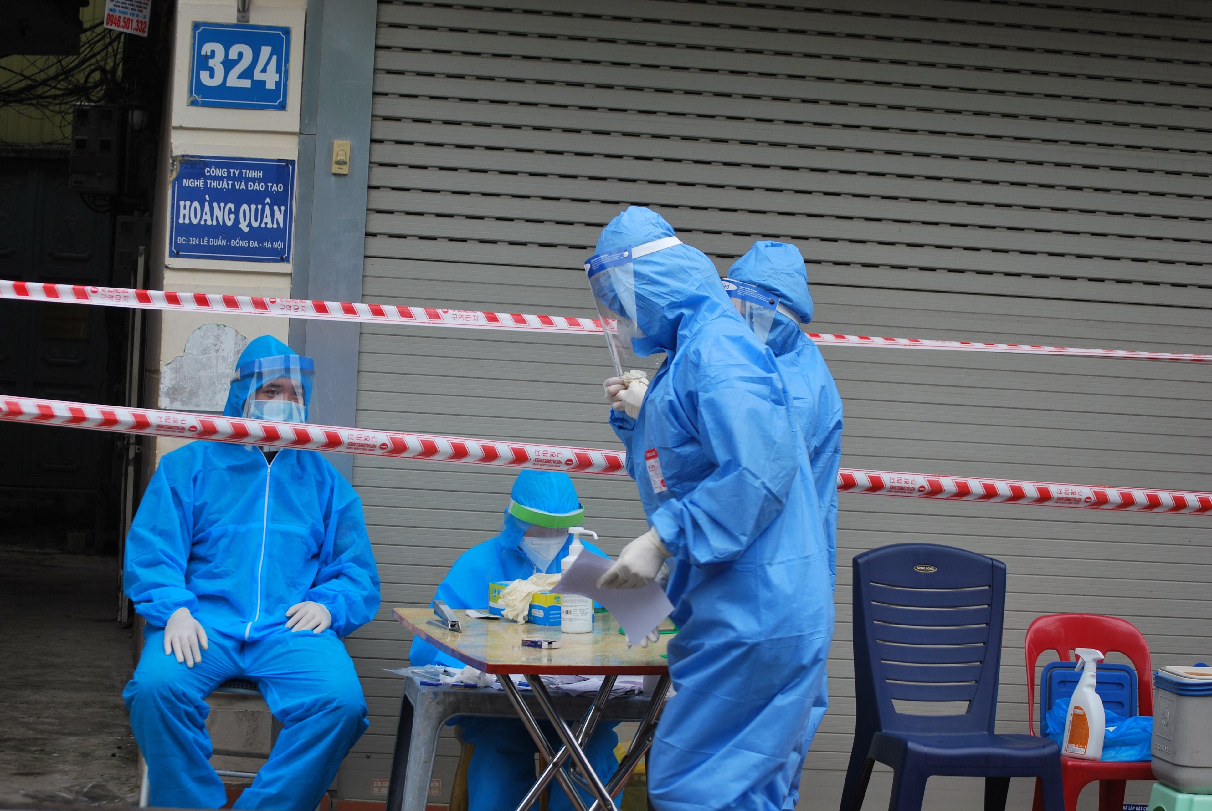 Ha Noi phat hien 53 nguoi nhiem nCoV trong ngay 6/9 hinh anh