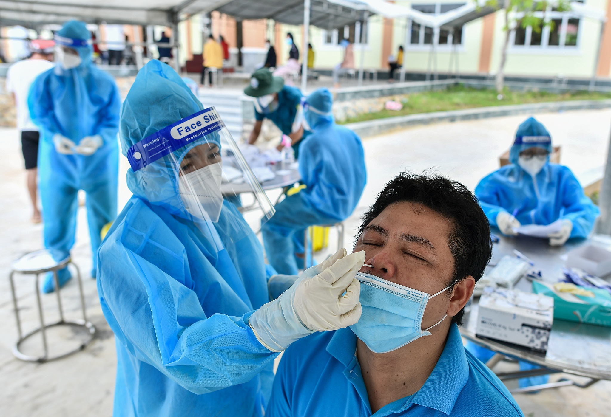 So F0 tai Binh Duong giam 20% sau 24 gio hinh anh