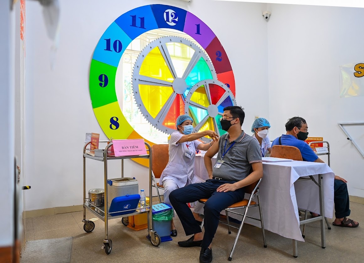 phan bo vaccine sinopharm cho ha noi anh 1