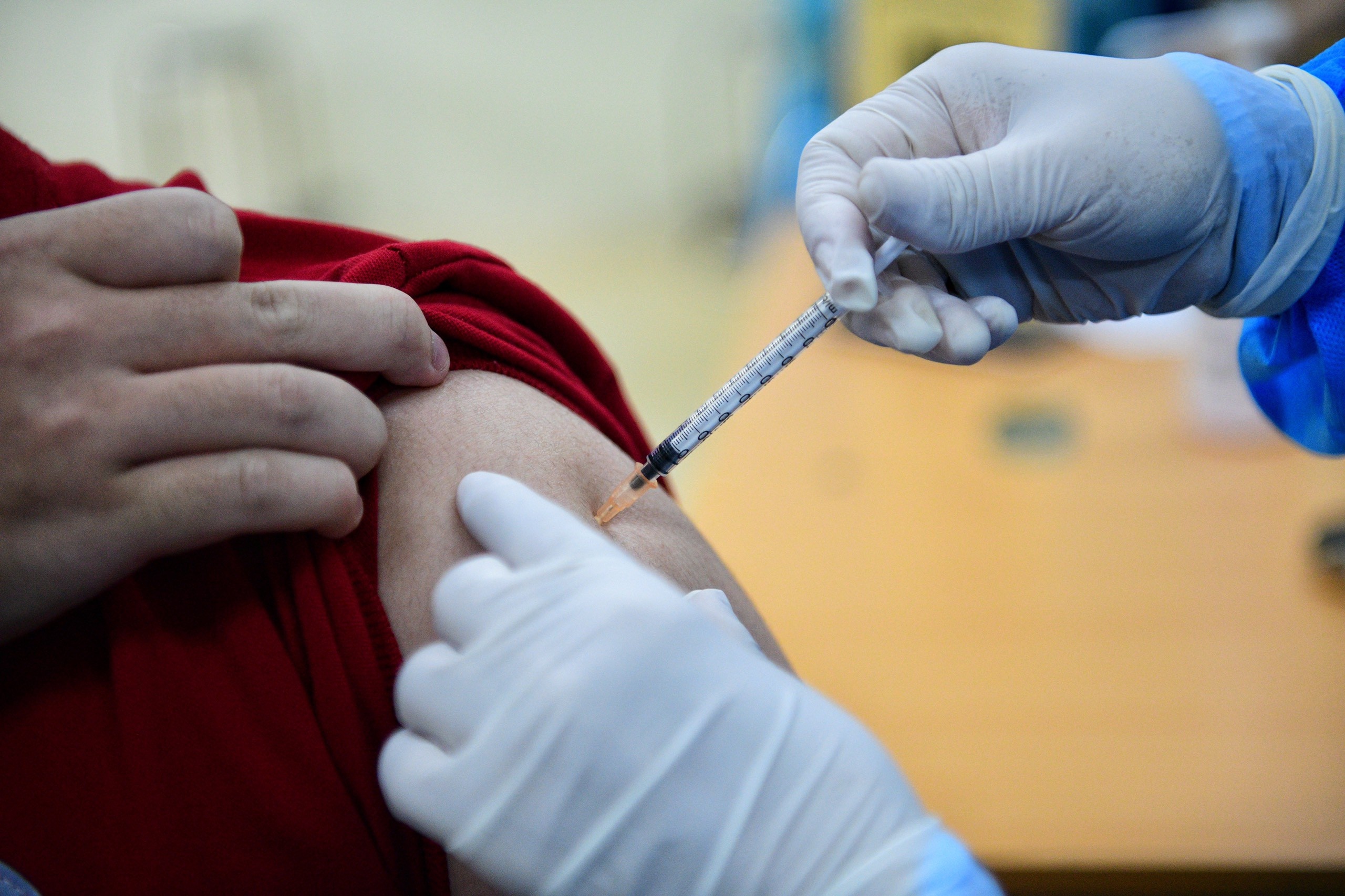 tiêm trộn vaccine moderna ảnh 1 tiem tron vaccine moderna anh 1