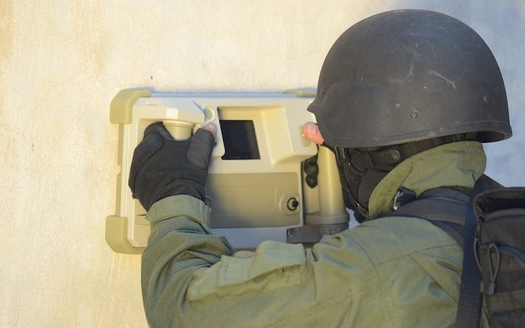 thiết bị nhìn xuyên tường ảnh 2 thiet bi nhin xuyen tuong anh 2