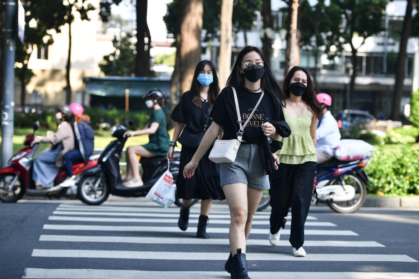 So ca mac Covid-19 co the tang nhung dich se khong qua tram trong hinh anh