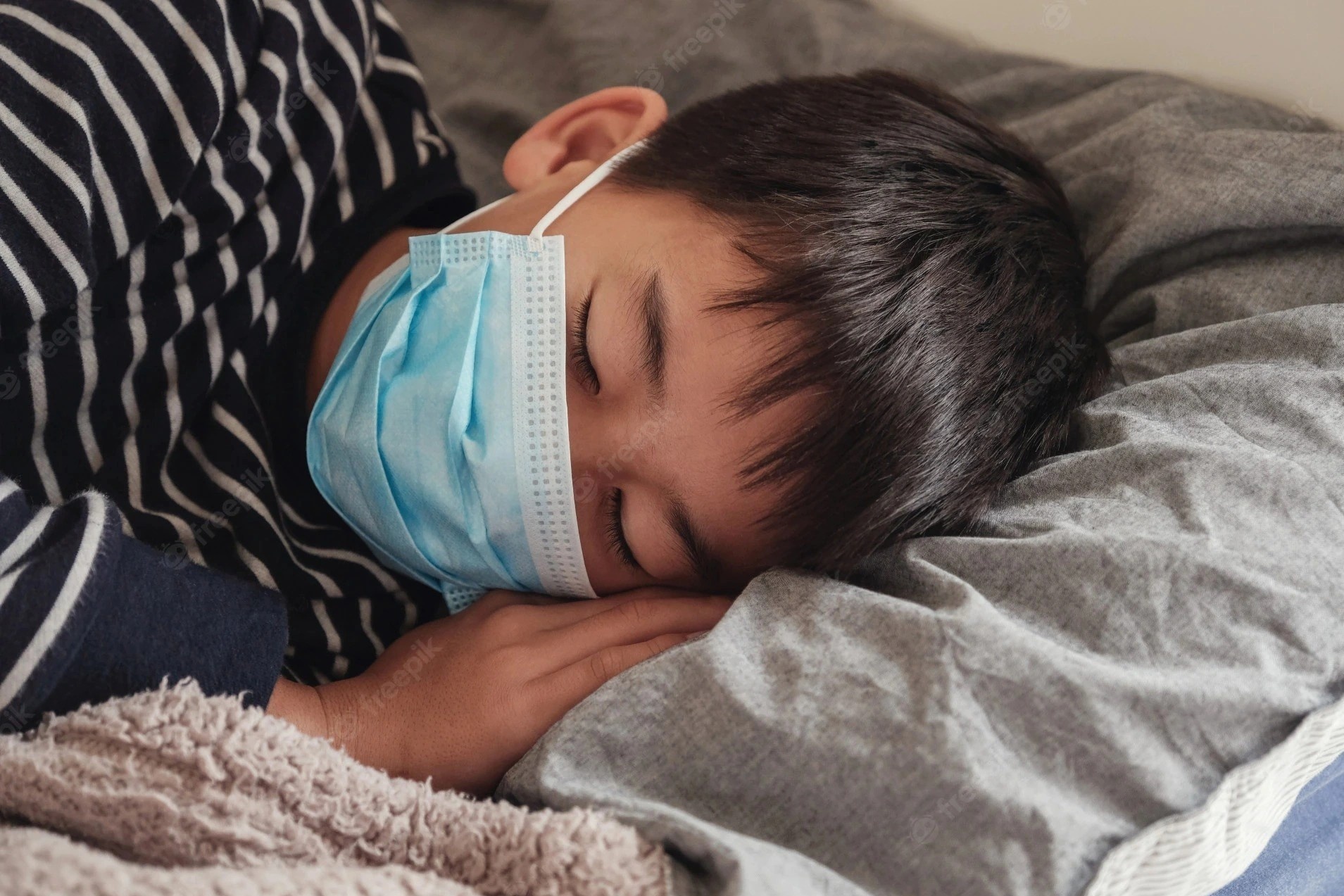 Con dia dai 8 cm song mot thang trong khi quan cua thieu nien hinh anh