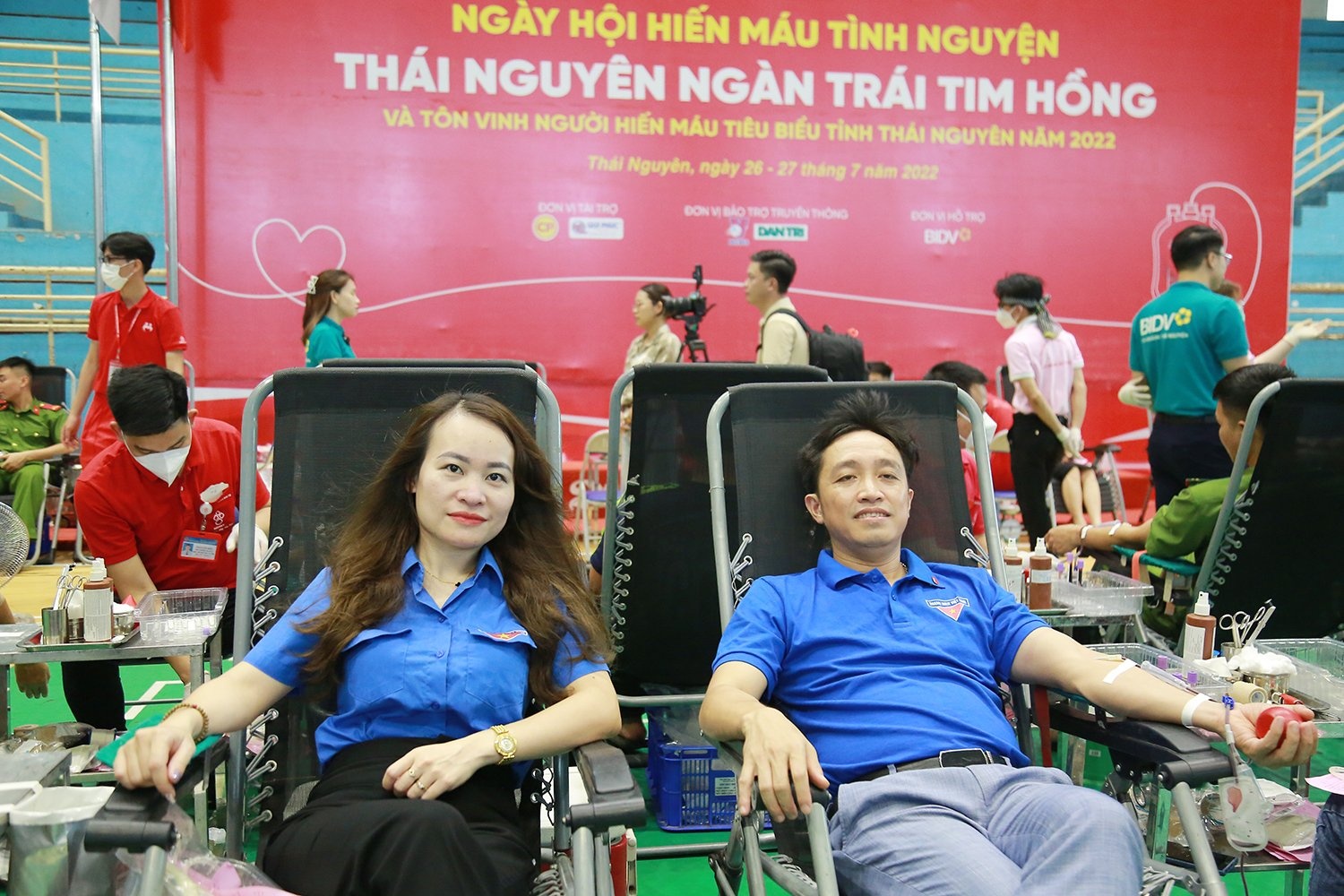 hành trình đỏ hiến máu cứu người ảnh 4 hanh trinh do hien mau cuu nguoi anh 4