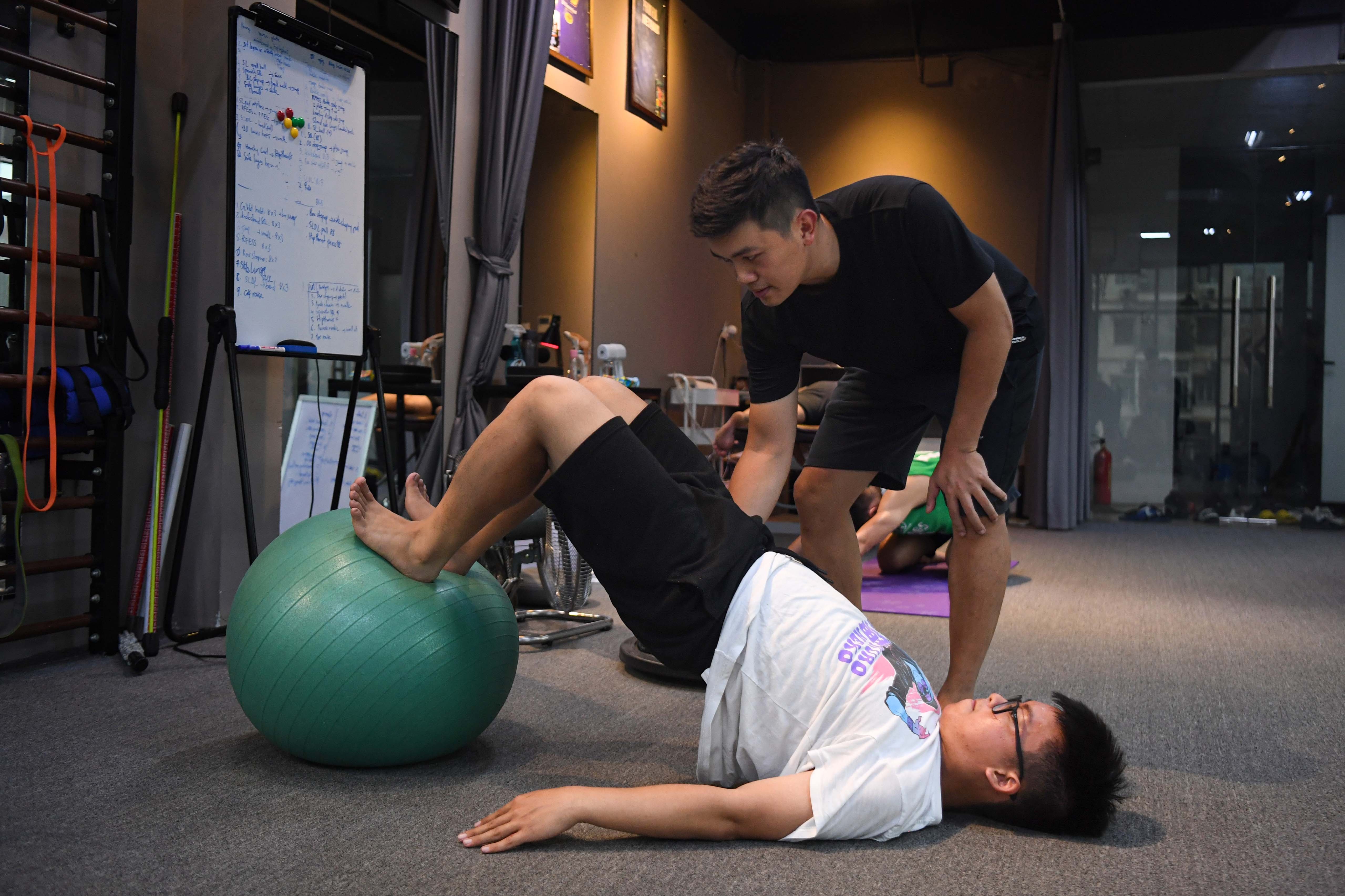 bac si the thao anh 2