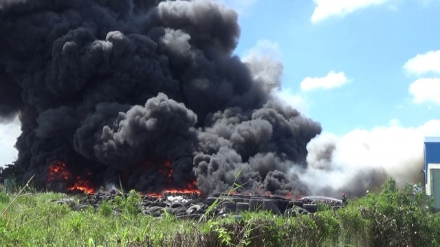 Sat thu gay ra chet 'em ai' trong cac vu chay hinh anh