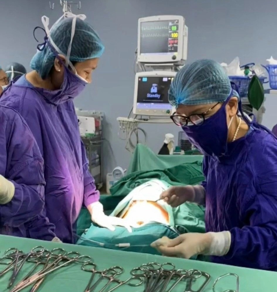 mang thai o dai trang anh 1