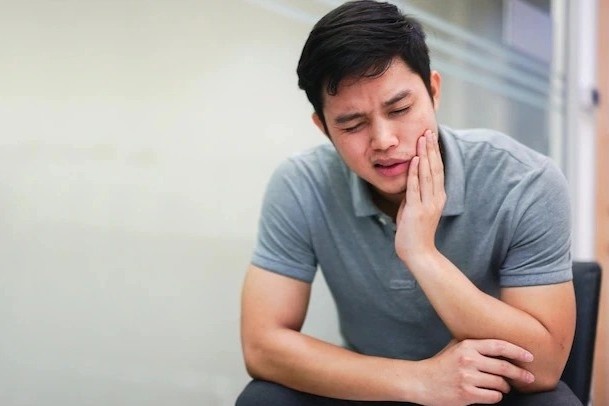 Viem nuou co the gay mat rang hinh anh