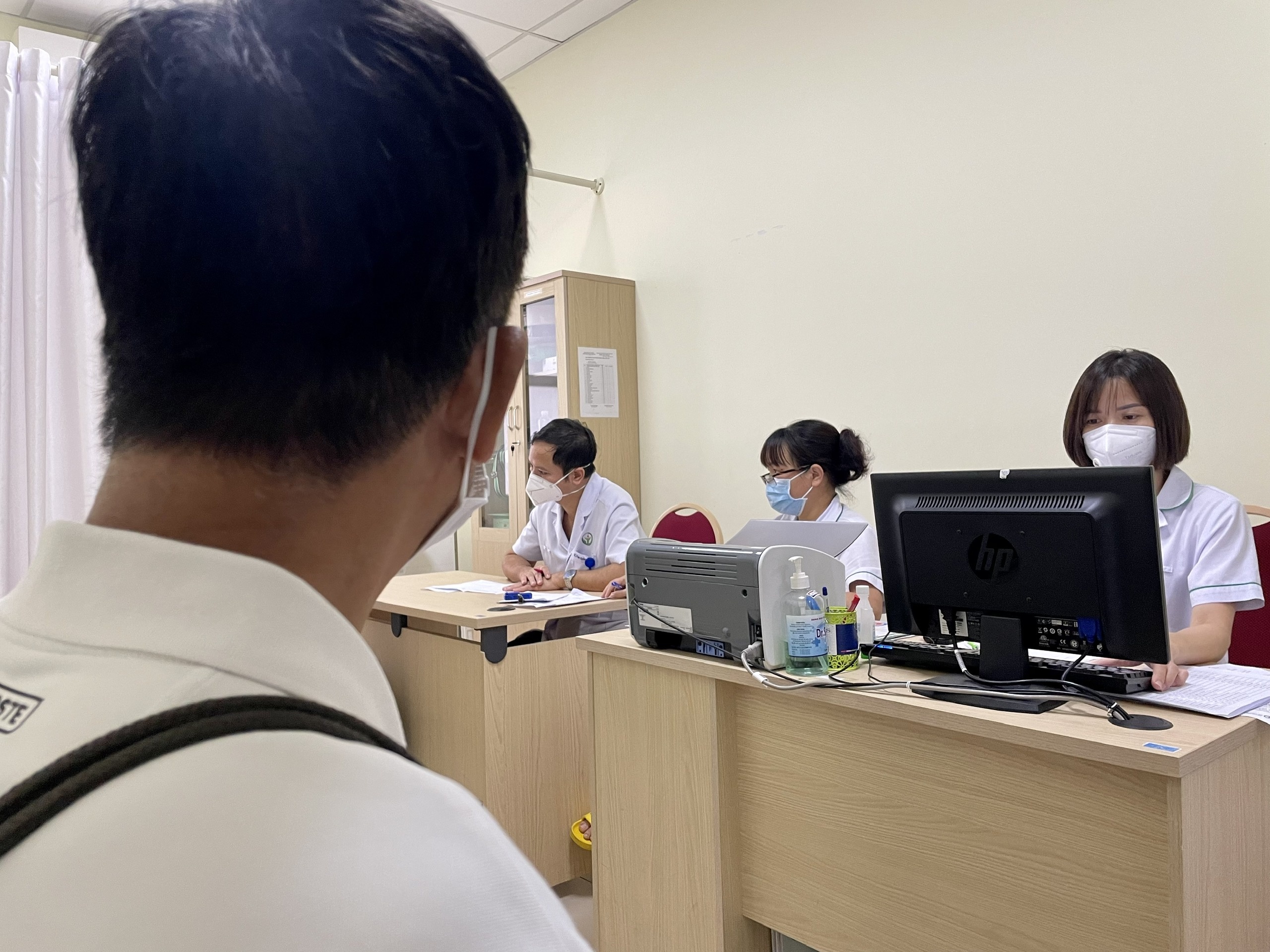 ung thu da day tre anh 2